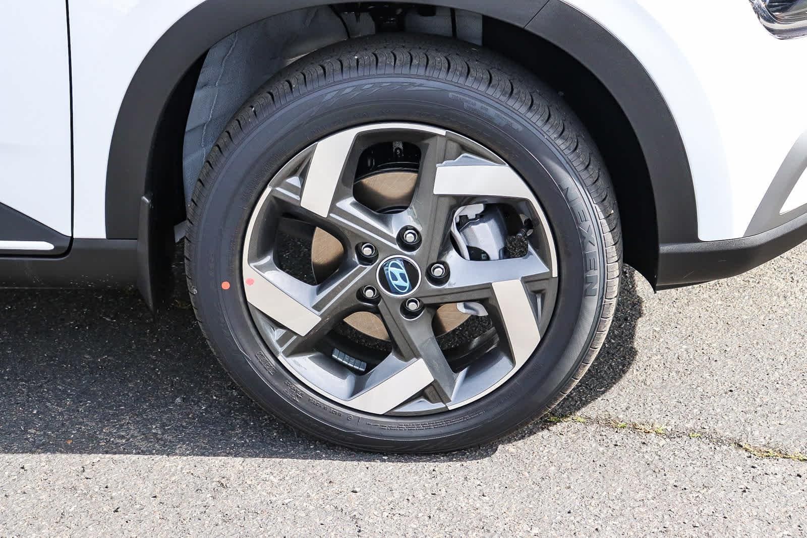 Thumbnail: 2026 Hyundai Venue - 6