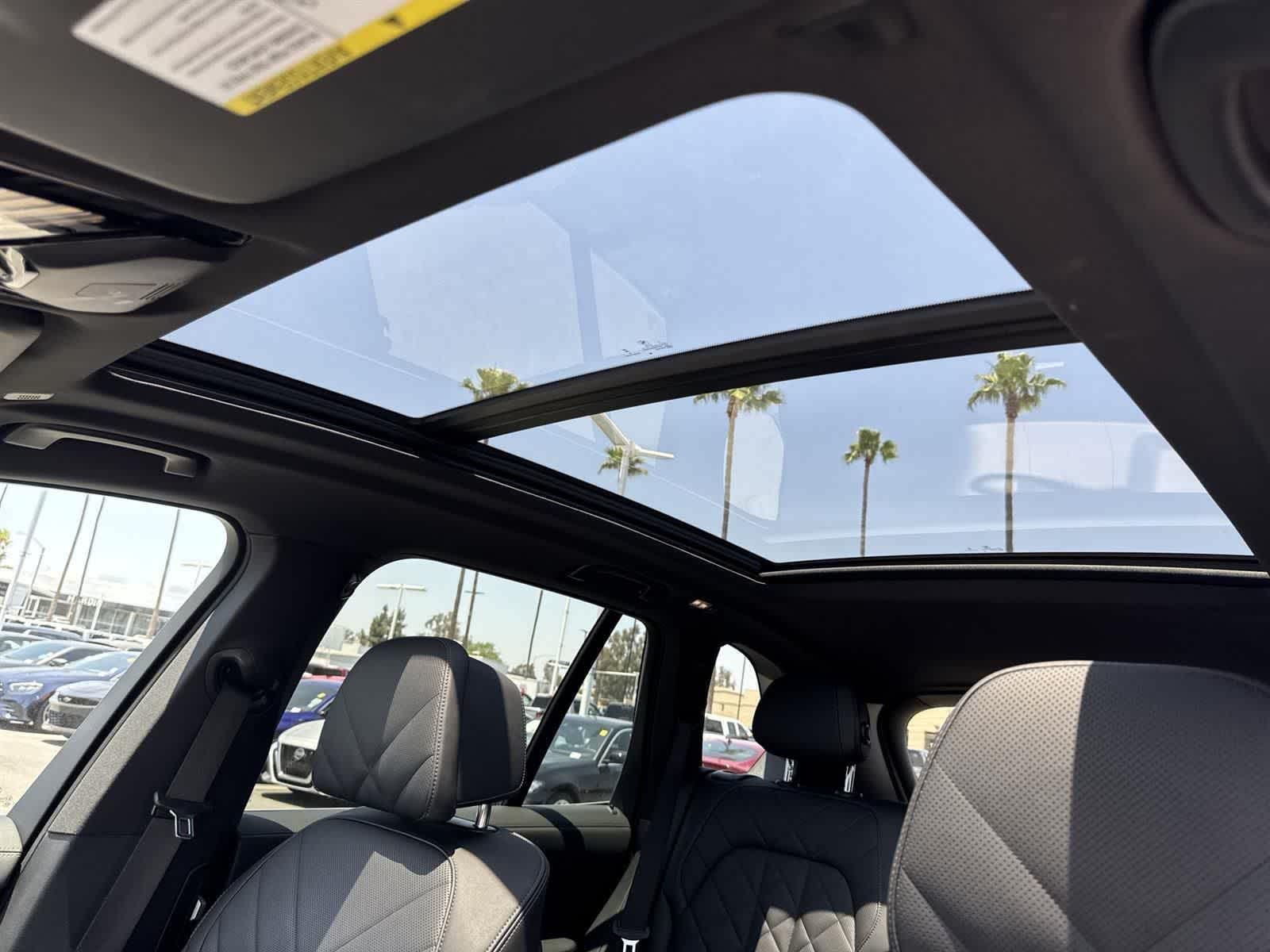 Thumbnail: 2024 BMW X5 - 8