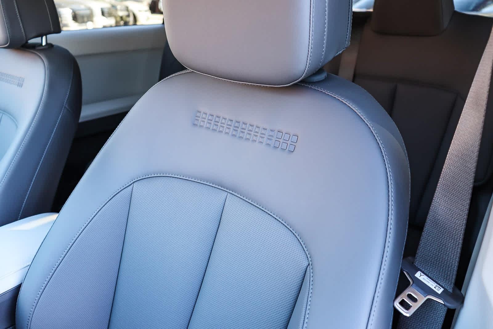 Thumbnail: 2026 Hyundai Ioniq 5 - 31