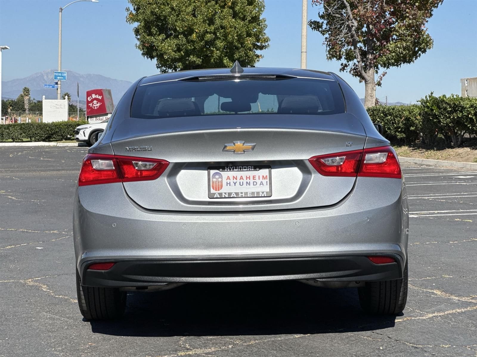 Thumbnail: 2024 Chevrolet Malibu - 4