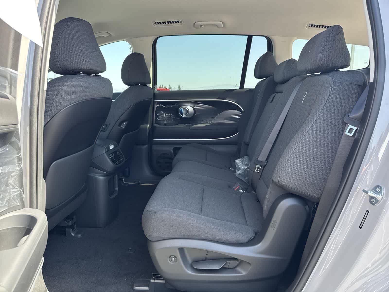 Thumbnail: 2026 Hyundai Ioniq - 32