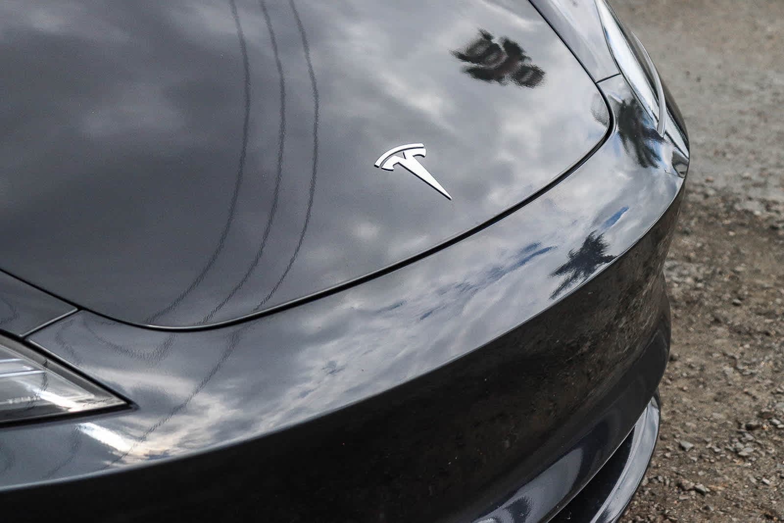 2024 Tesla Model 3 photo 4