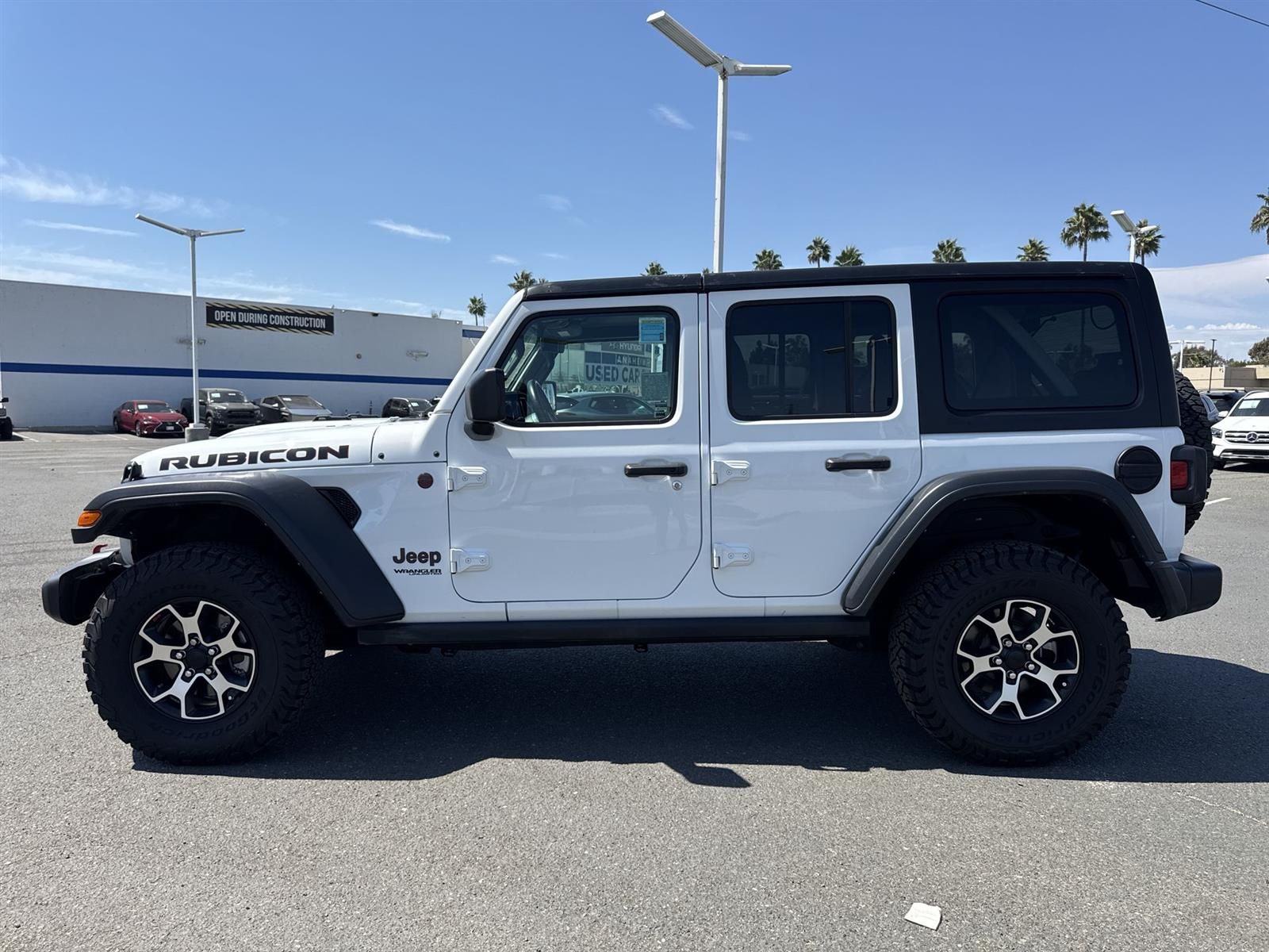 Thumbnail: 2022 Jeep Wrangler - 5