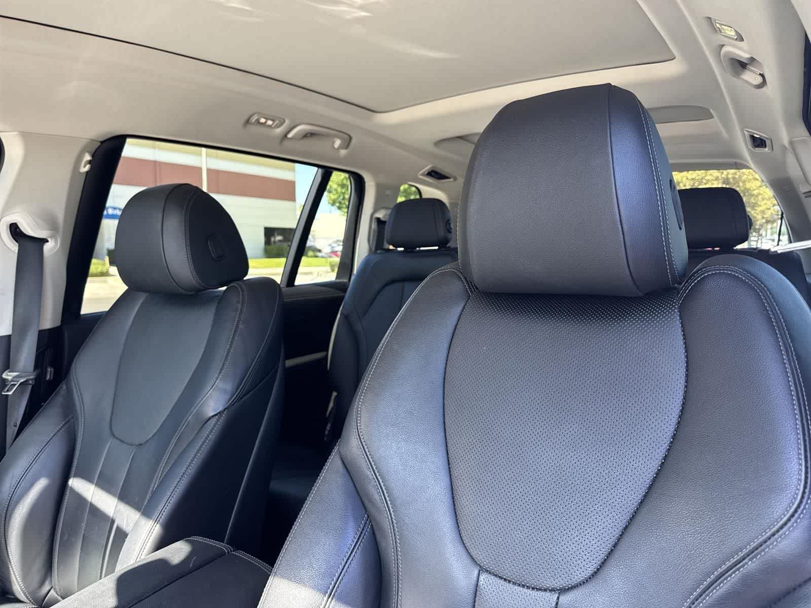 Thumbnail: 2022 BMW X7 - 27