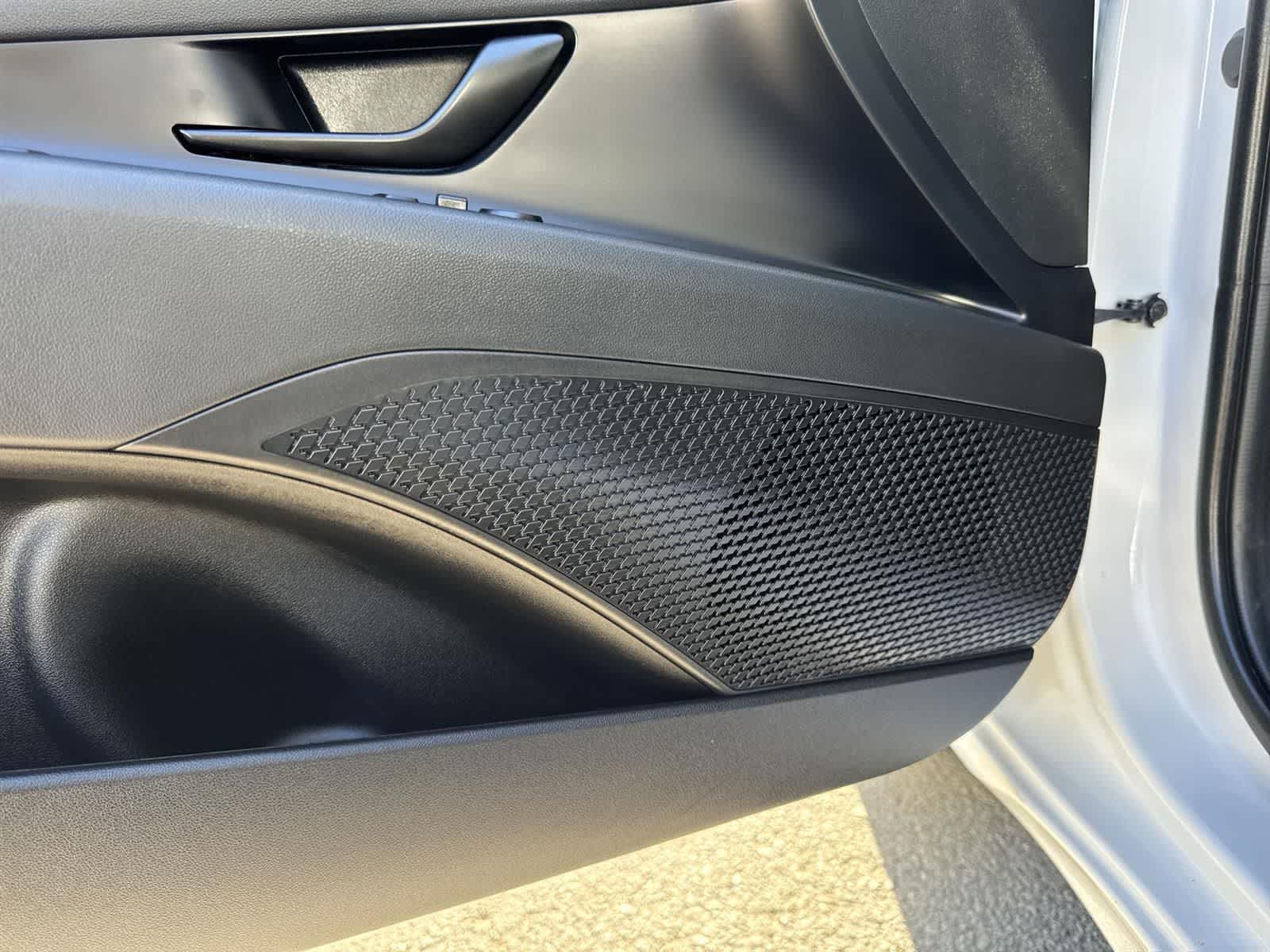 Thumbnail: 2025 Hyundai Elantra - 20