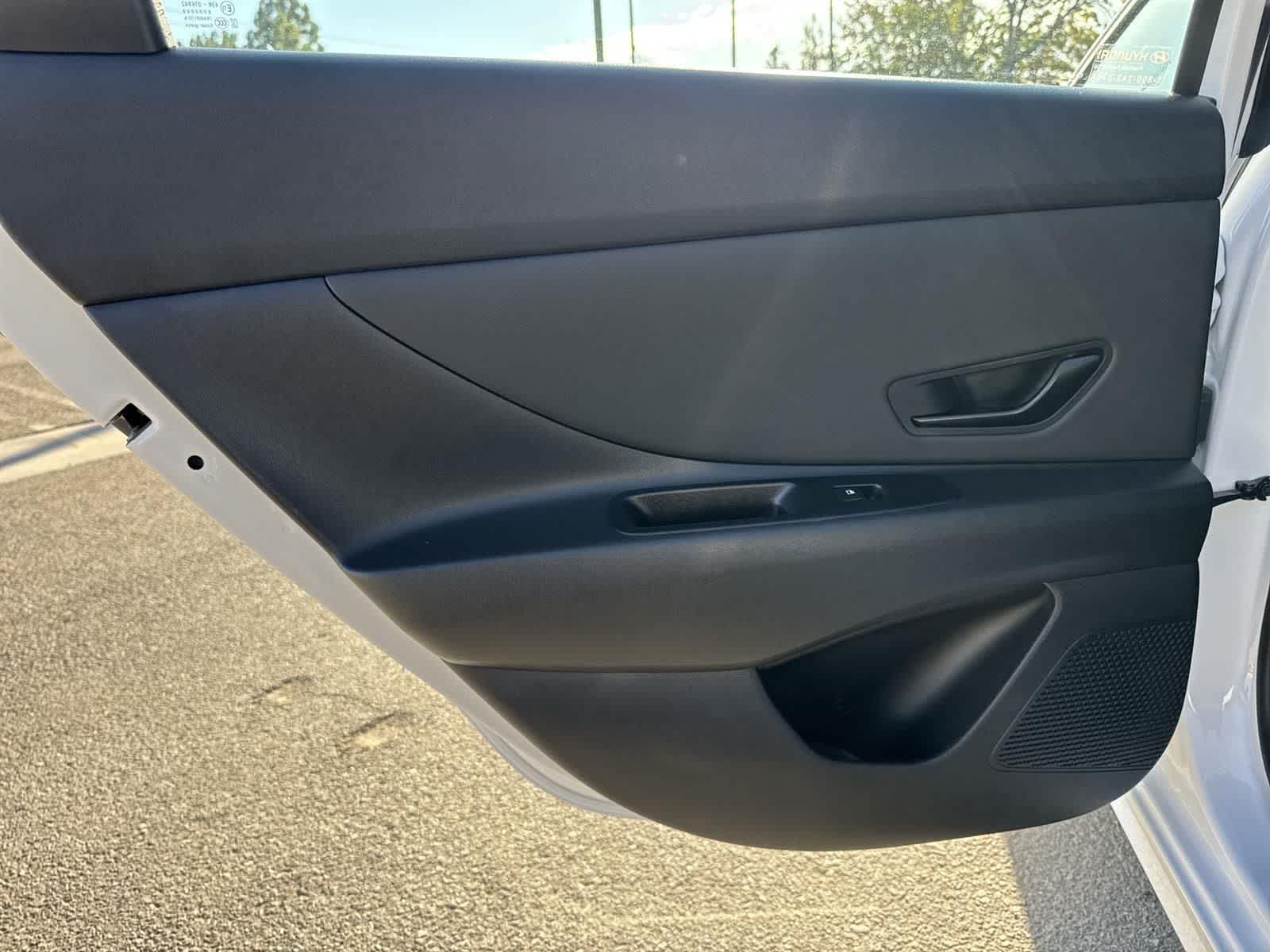 Thumbnail: 2025 Hyundai Elantra - 24