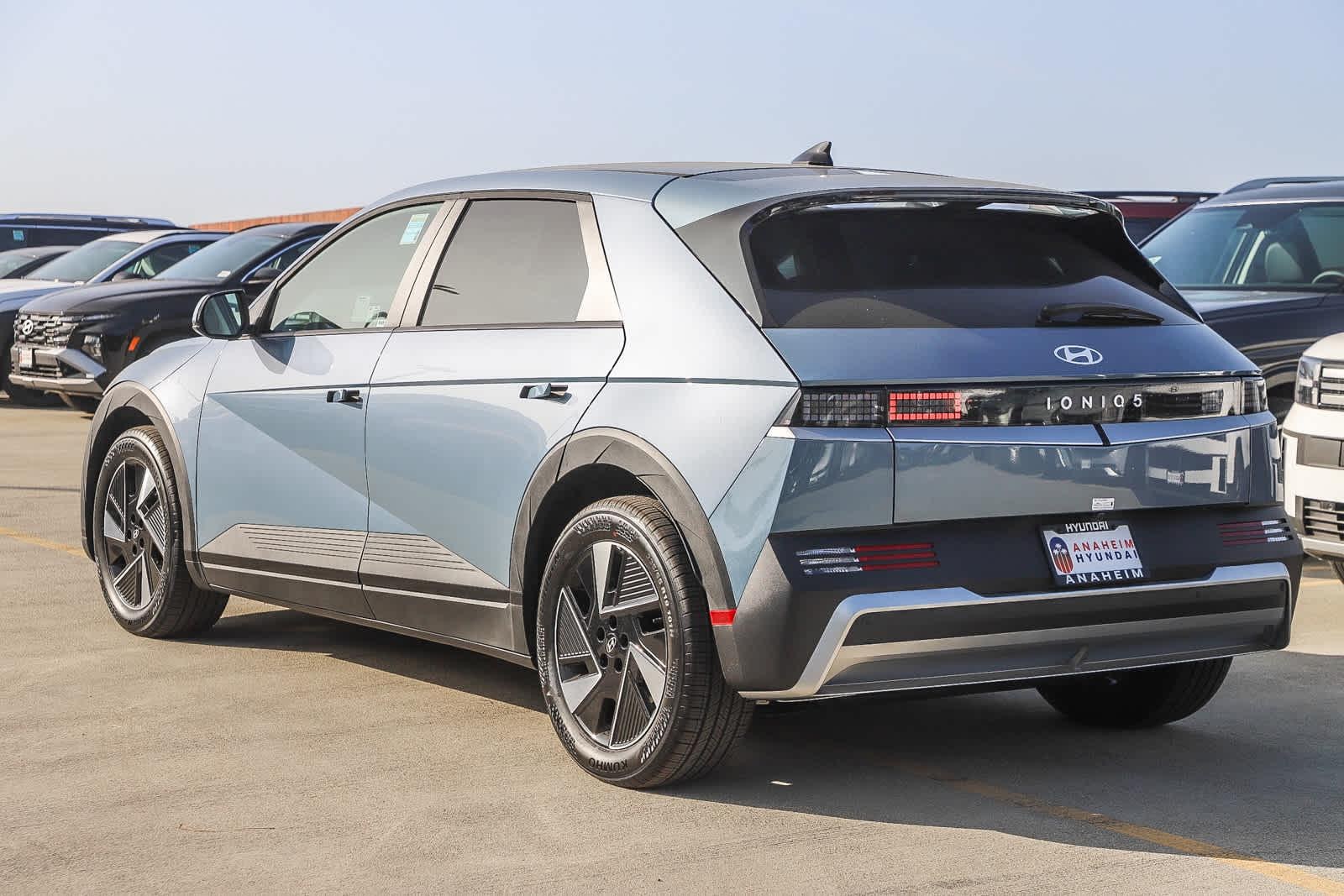 Thumbnail: 2026 Hyundai Ioniq 5 - 8