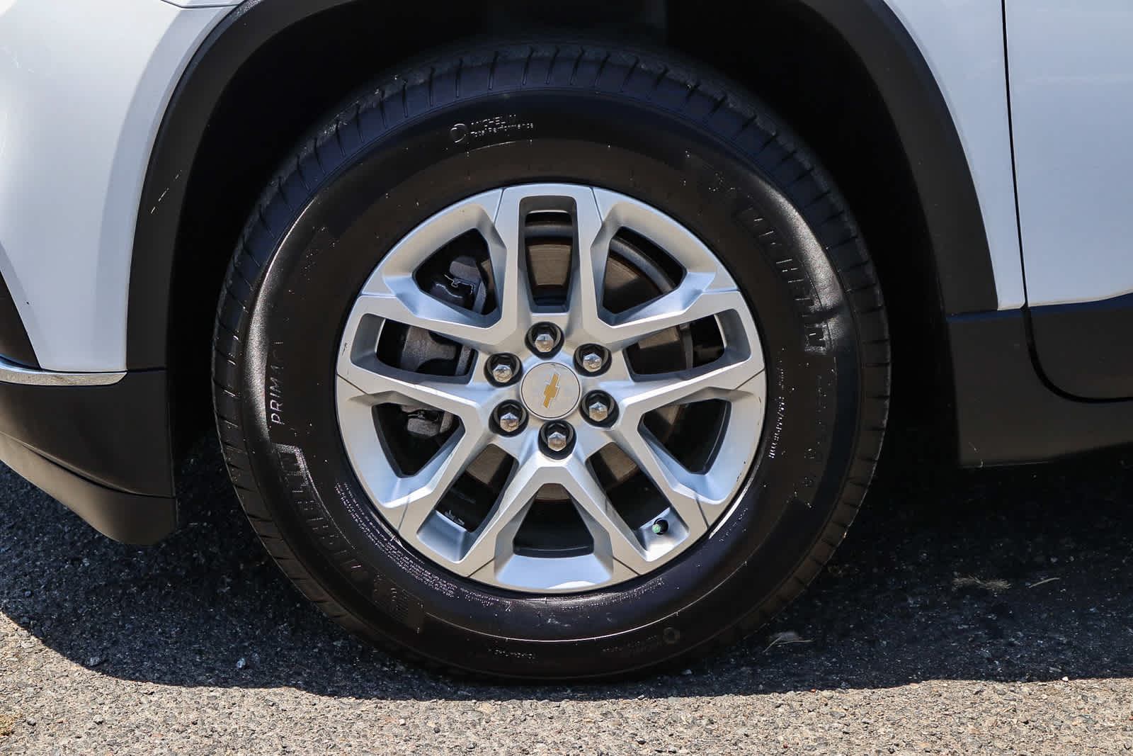 Thumbnail: 2020 Chevrolet Traverse - 14