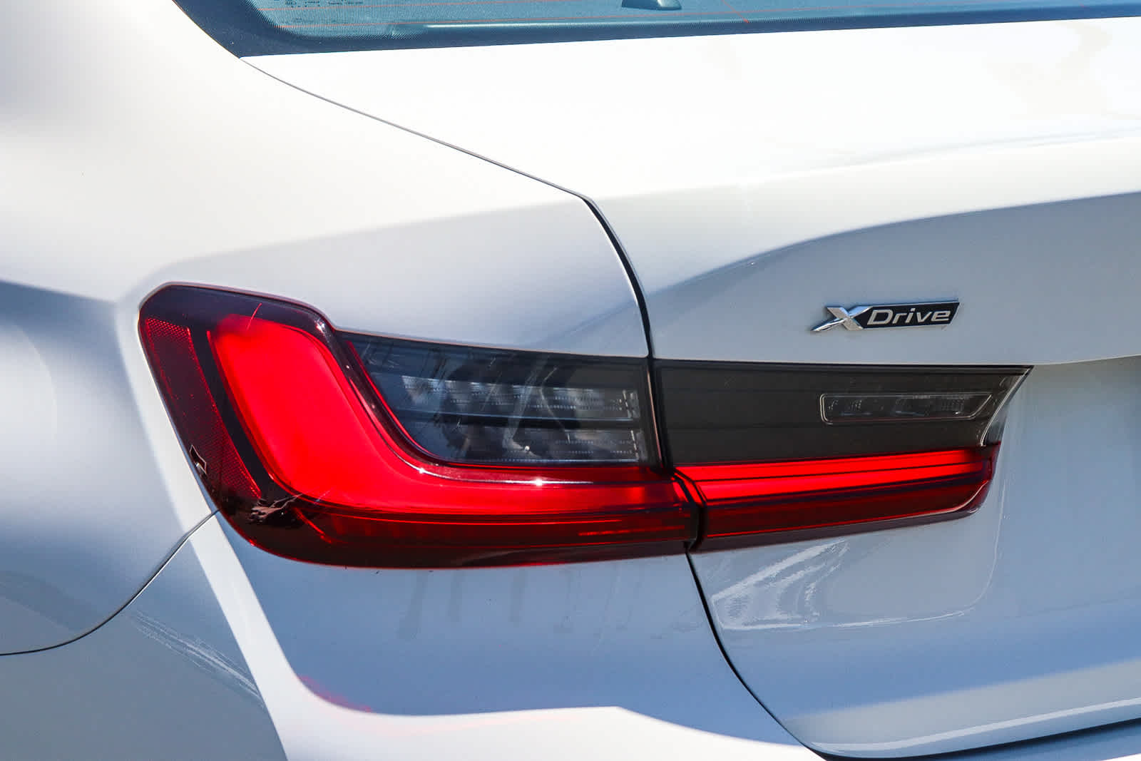 Thumbnail: 2022 BMW 3 Series - 10