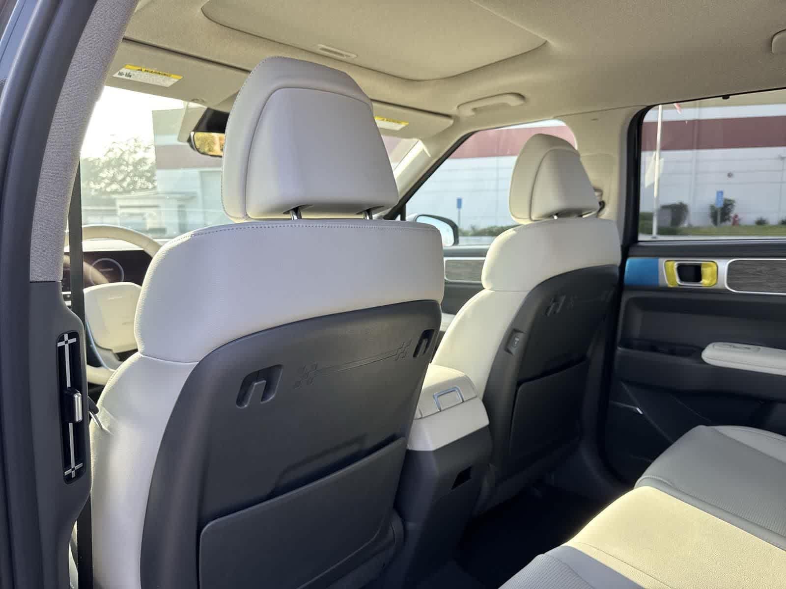 Thumbnail: 2025 Hyundai Santa Fe - 24