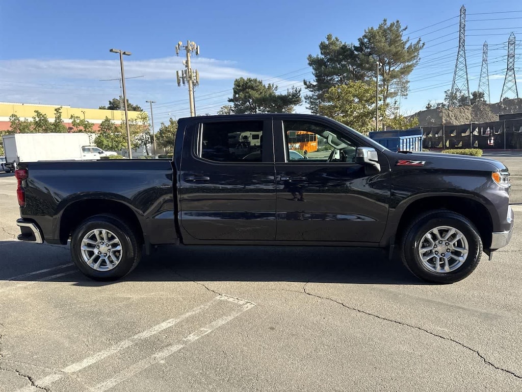 Used 2024 Chevrolet Silverado 1500 LT Truck