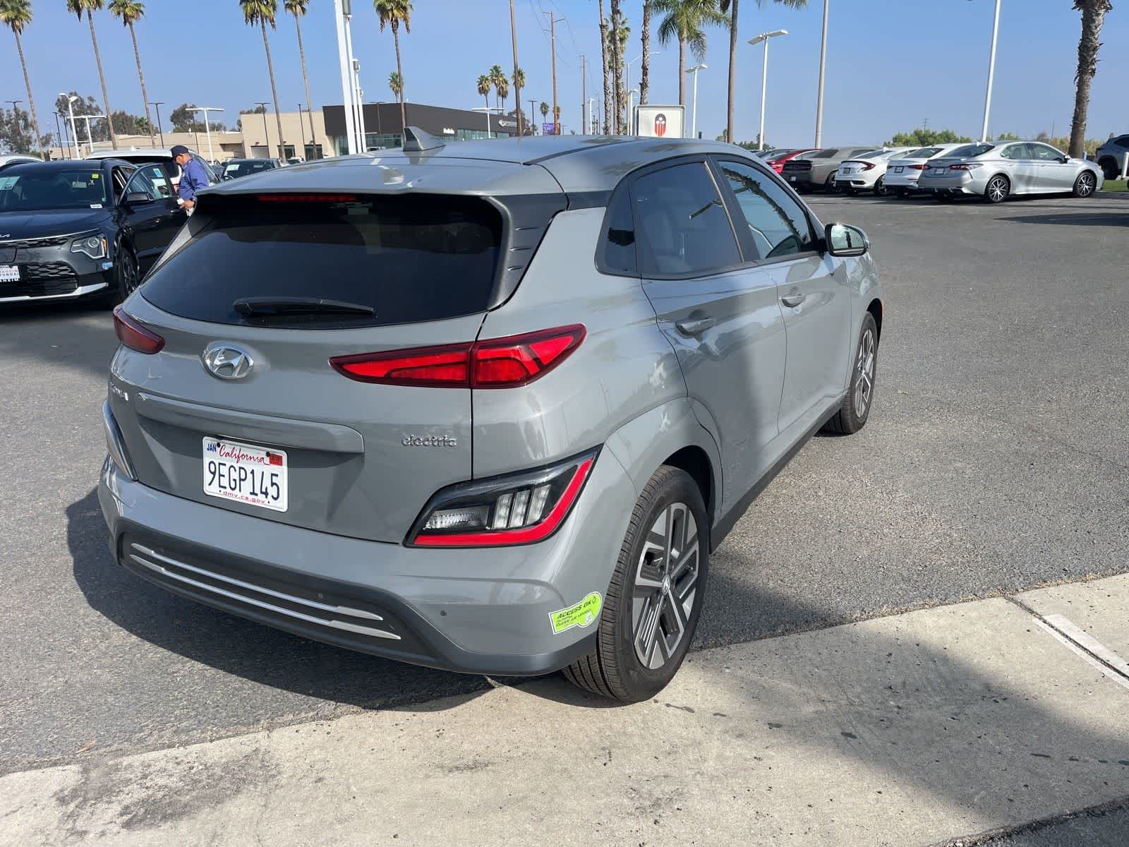 Thumbnail: 2023 Hyundai Kona - 3