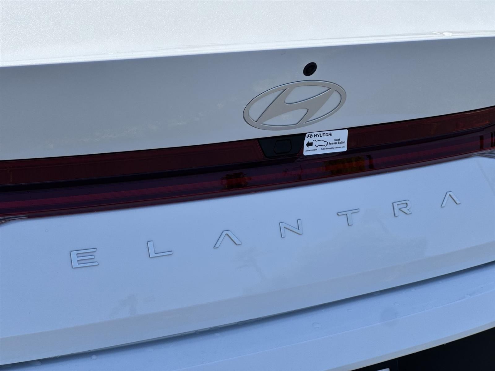 Thumbnail: 2025 Hyundai Elantra - 35