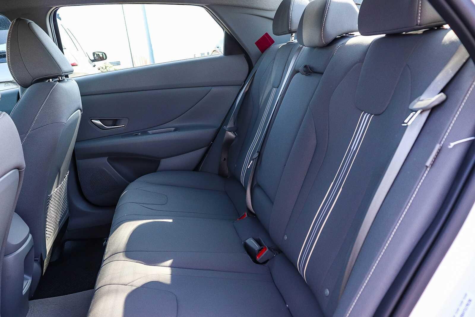 Thumbnail: 2026 Hyundai Elantra - 20