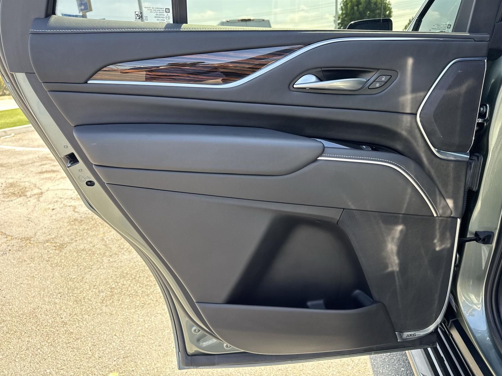 Thumbnail: 2023 Cadillac Escalade - 26