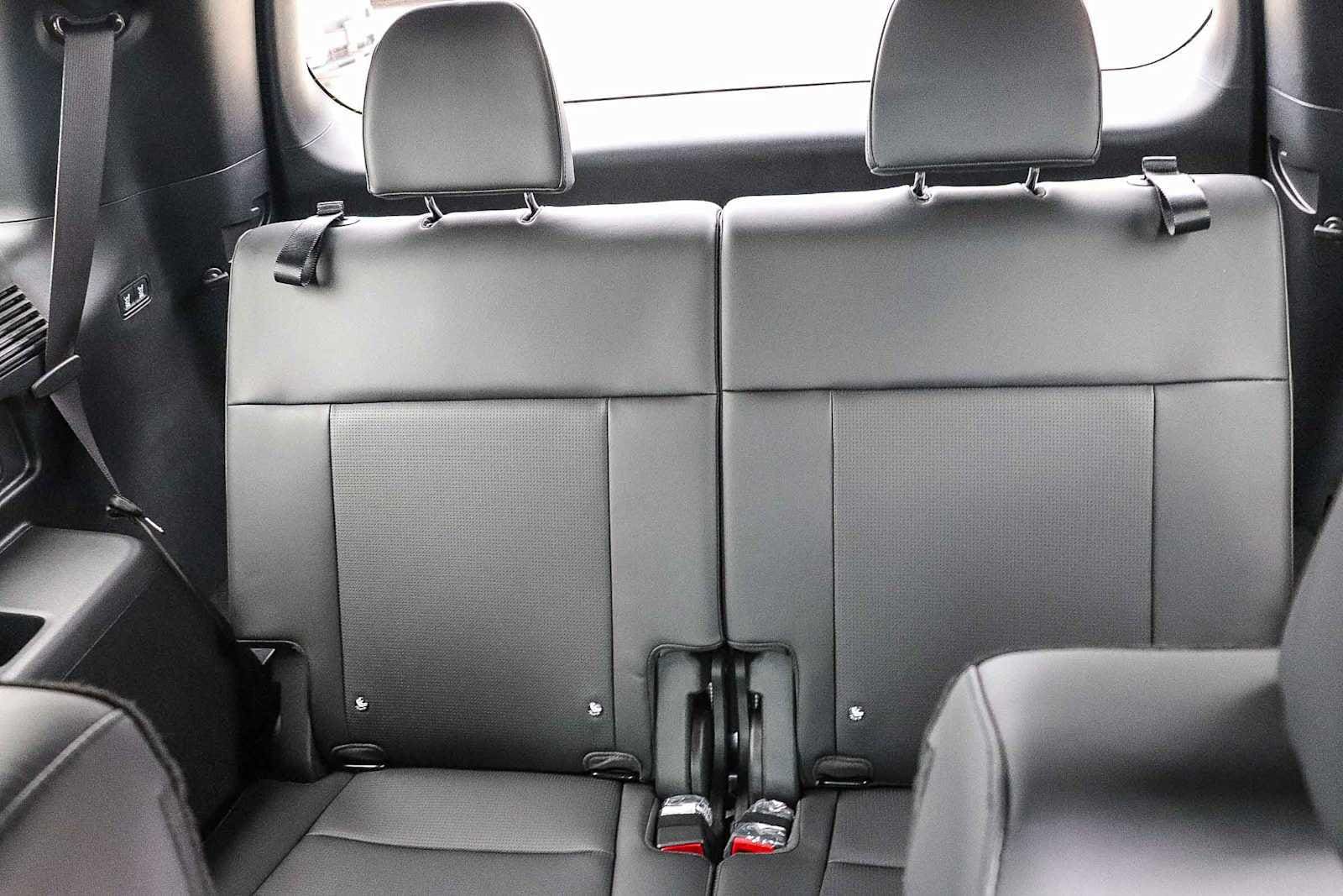 Thumbnail: 2026 Hyundai Santa Fe - 18