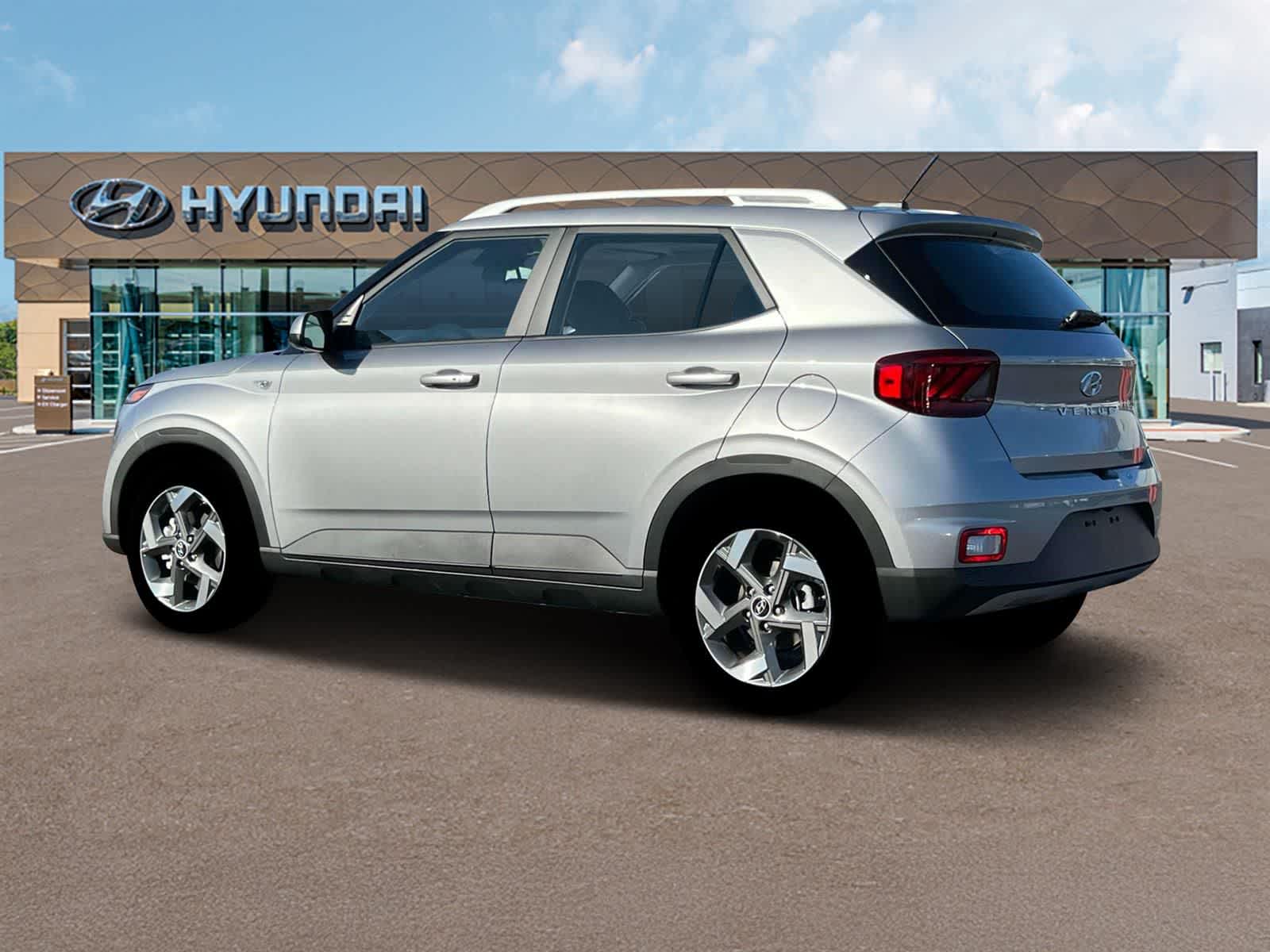 Thumbnail: 2025 Hyundai Venue - 4