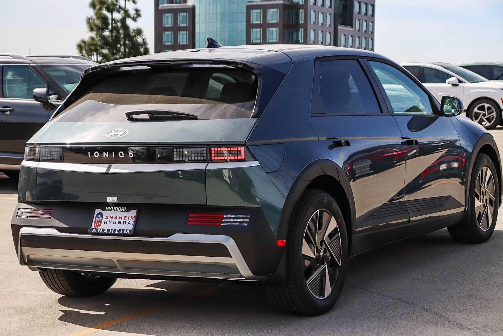 Thumbnail: 2026 Hyundai Ioniq 5 - 6