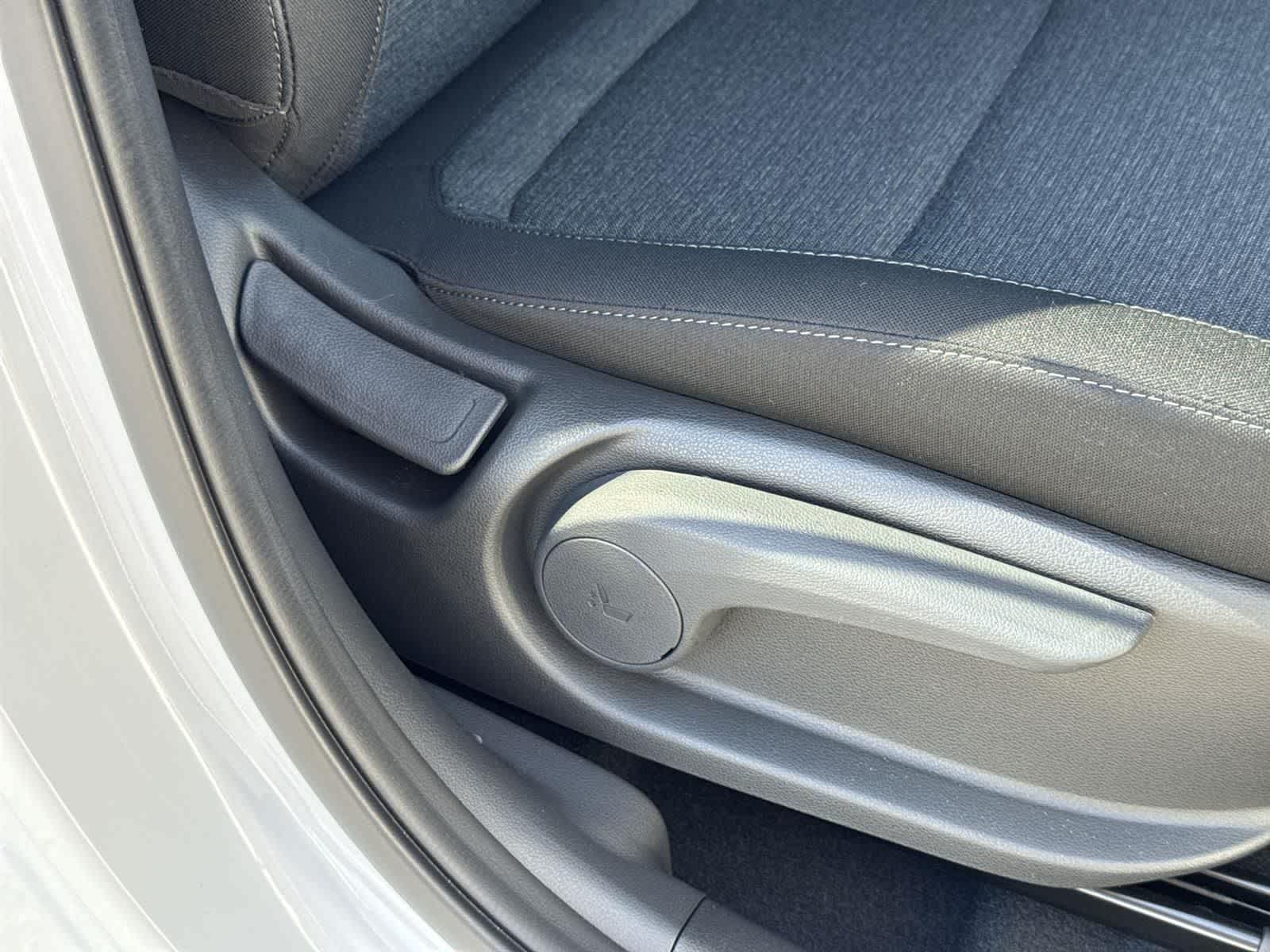 Thumbnail: 2023 Hyundai Kona - 38