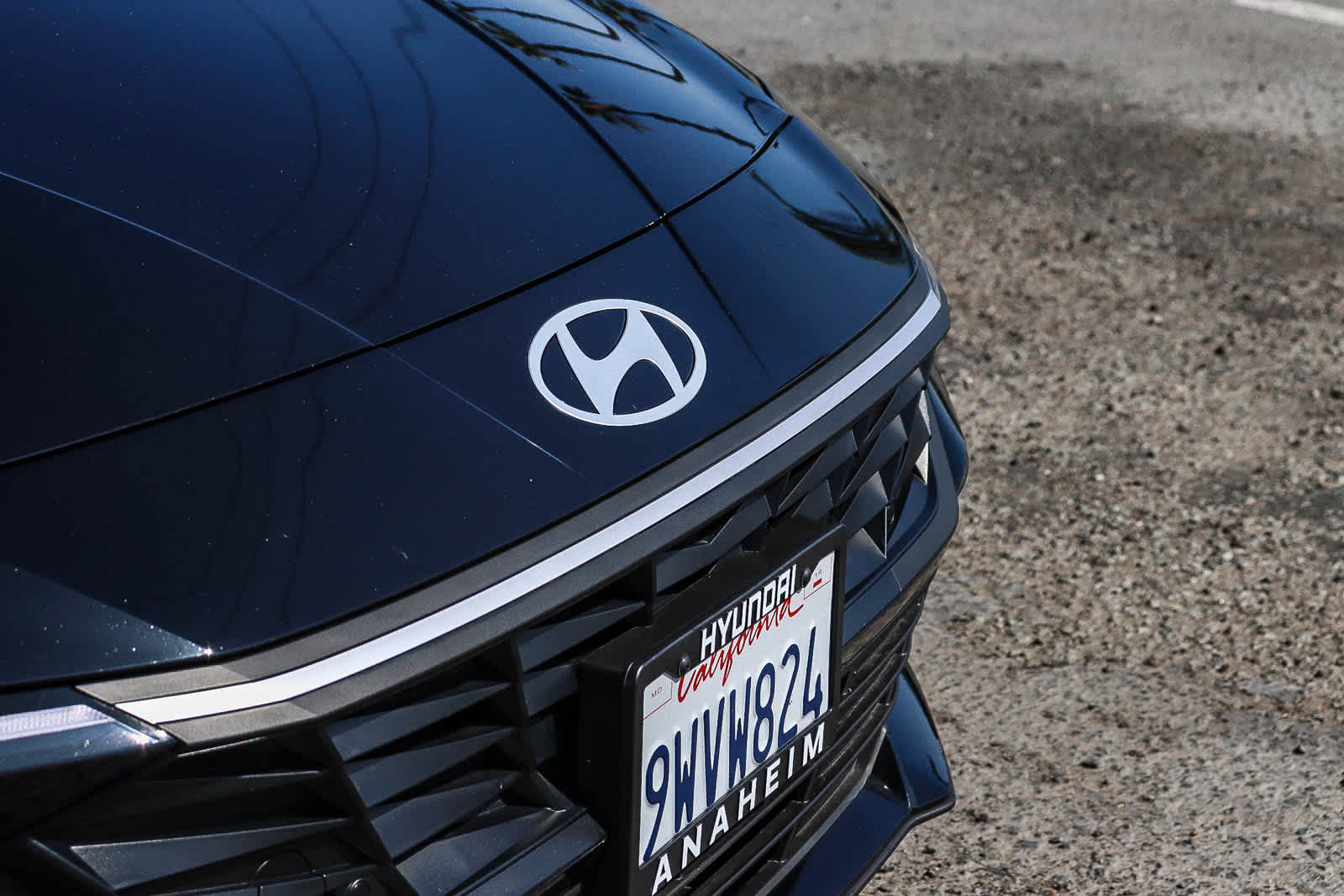 2025 Hyundai Elantra SE photo 4