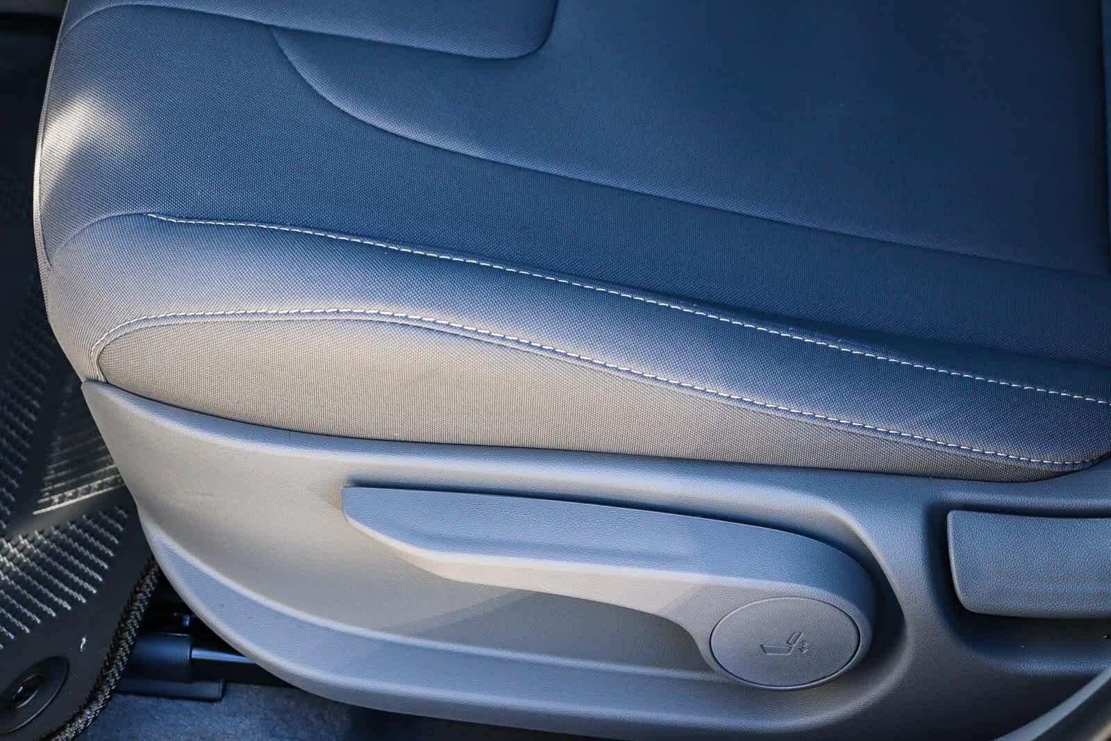 Thumbnail: 2026 Hyundai Elantra - 24