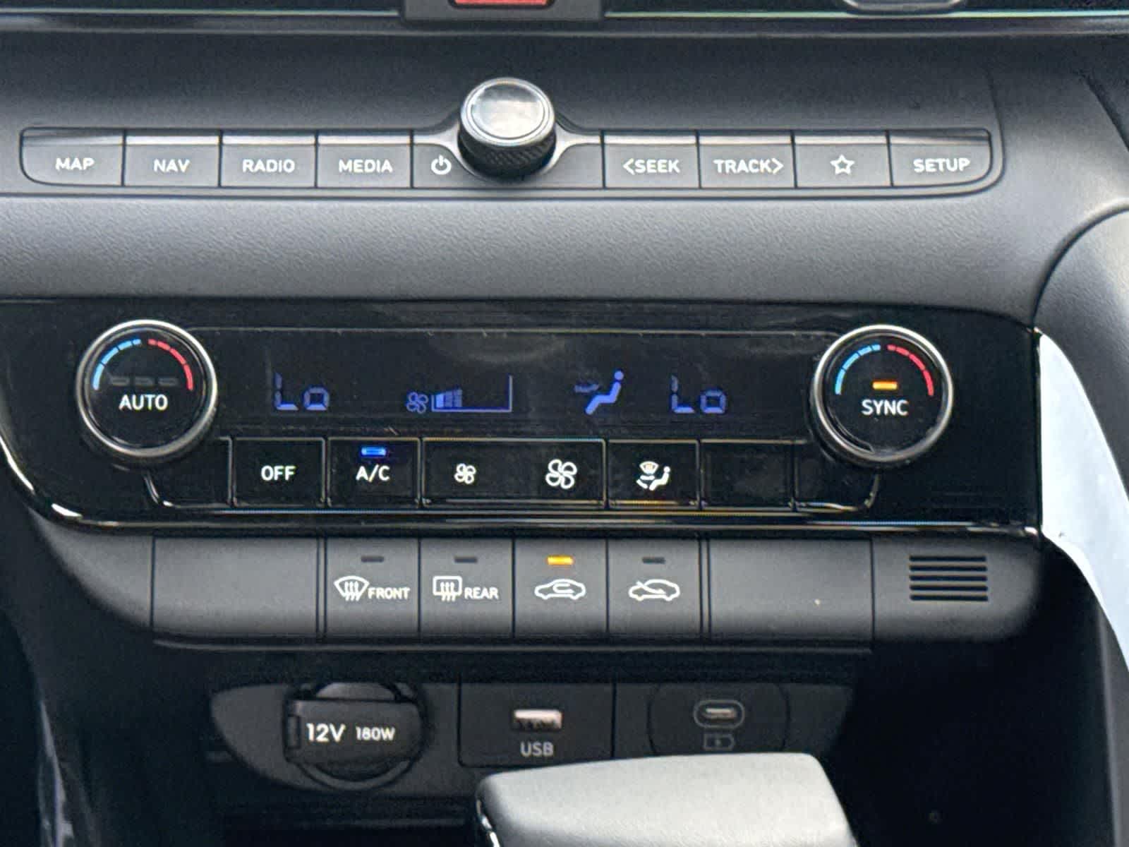 Thumbnail: 2025 Hyundai Elantra - 14