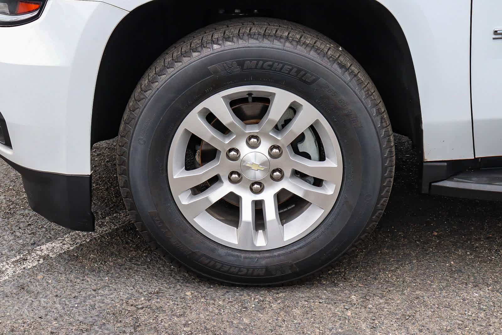 Thumbnail: 2017 Chevrolet Suburban - 12