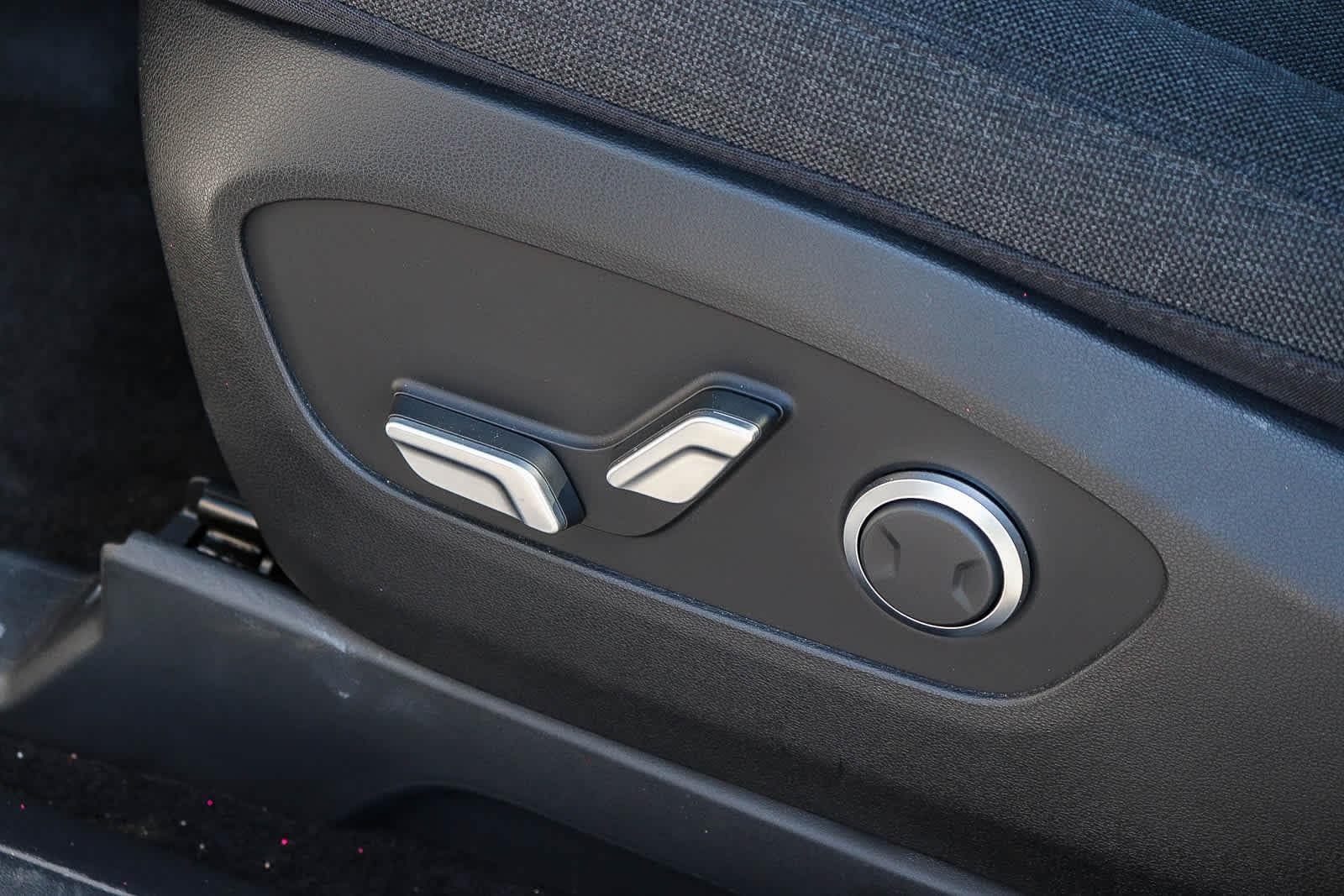 Thumbnail: 2026 Hyundai Ioniq - 27