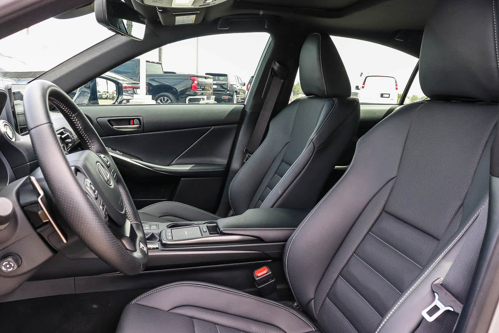 Thumbnail: 2024 Lexus IS - 33