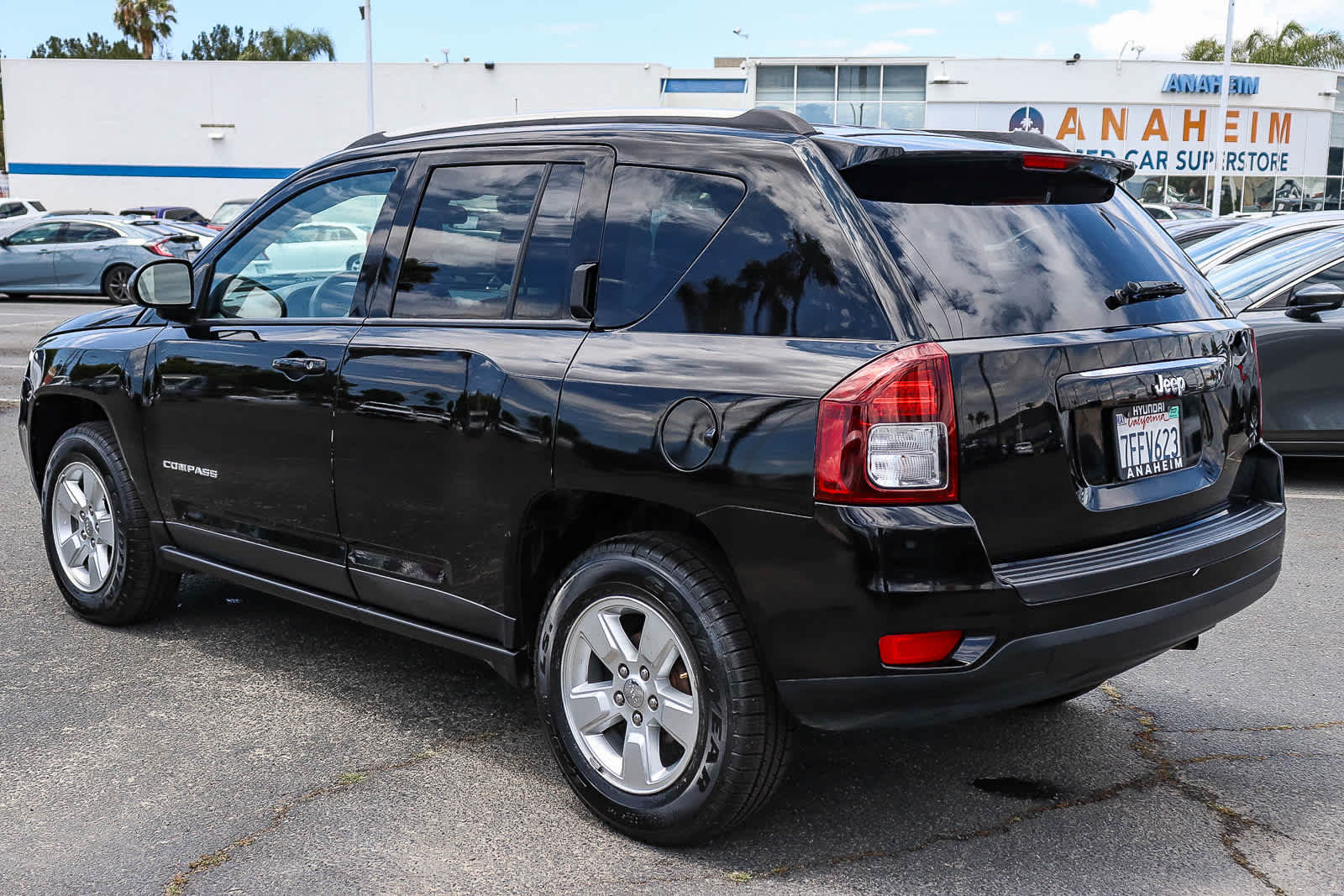Thumbnail: 2014 Jeep Compass - 8