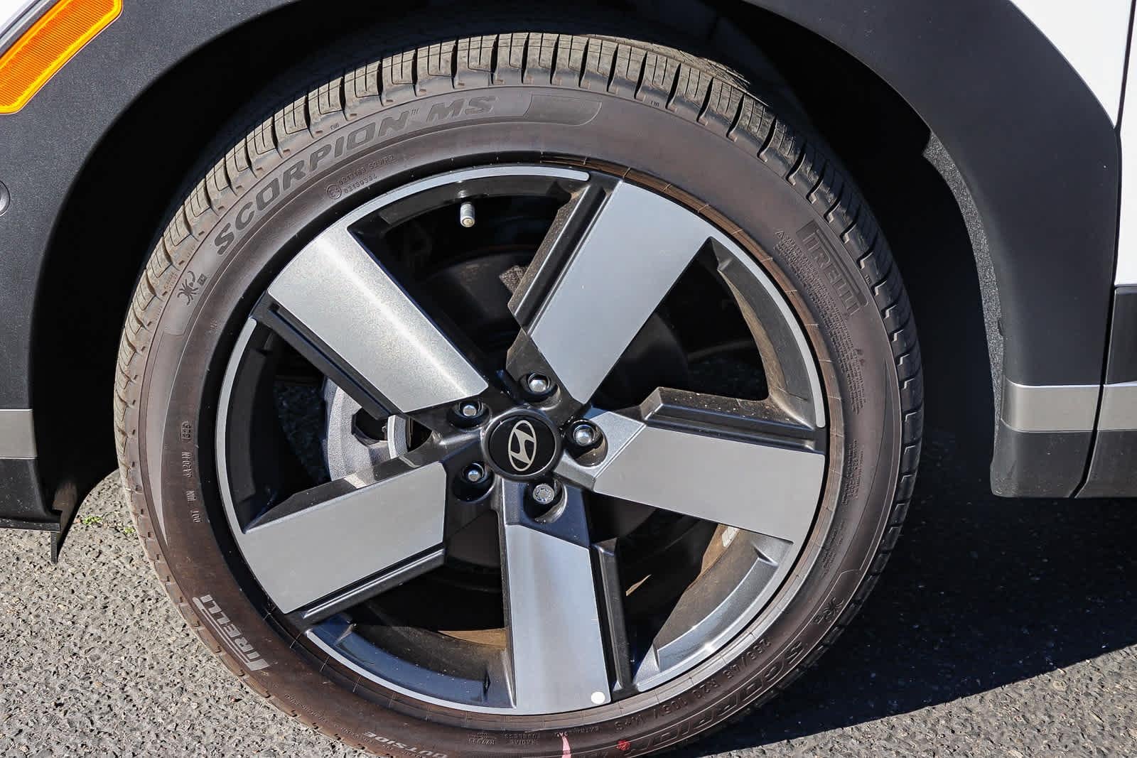 Thumbnail: 2025 Hyundai Santa Fe - 12