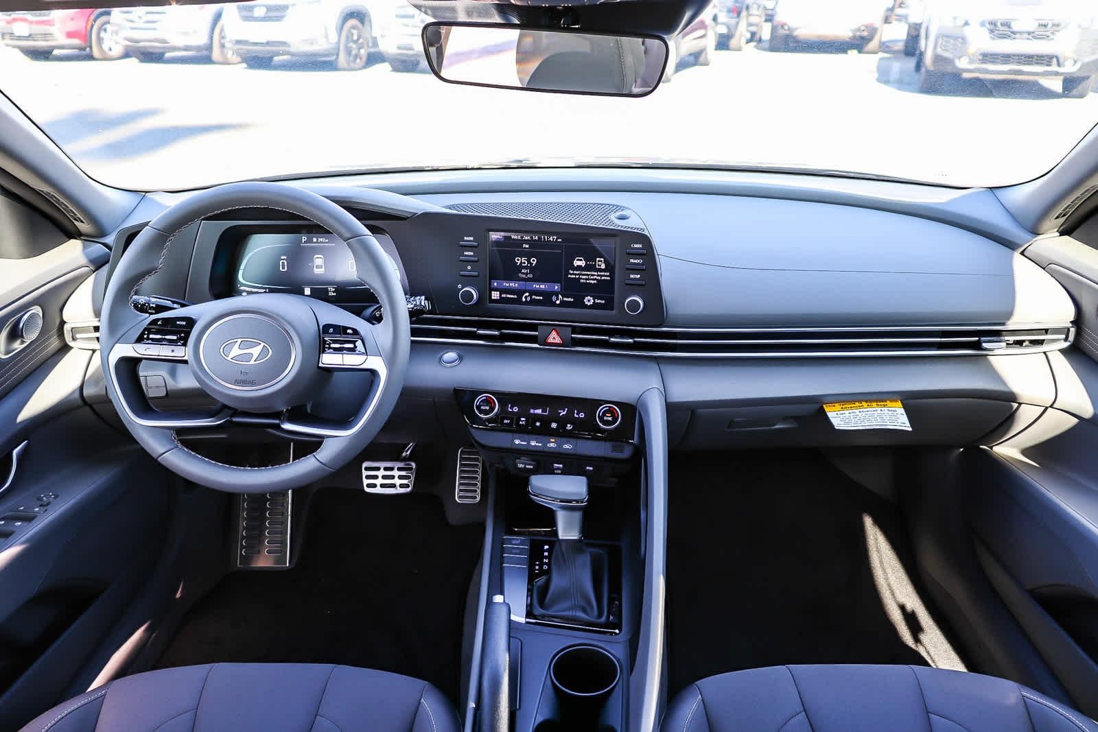 Thumbnail: 2025 Hyundai Elantra - 13