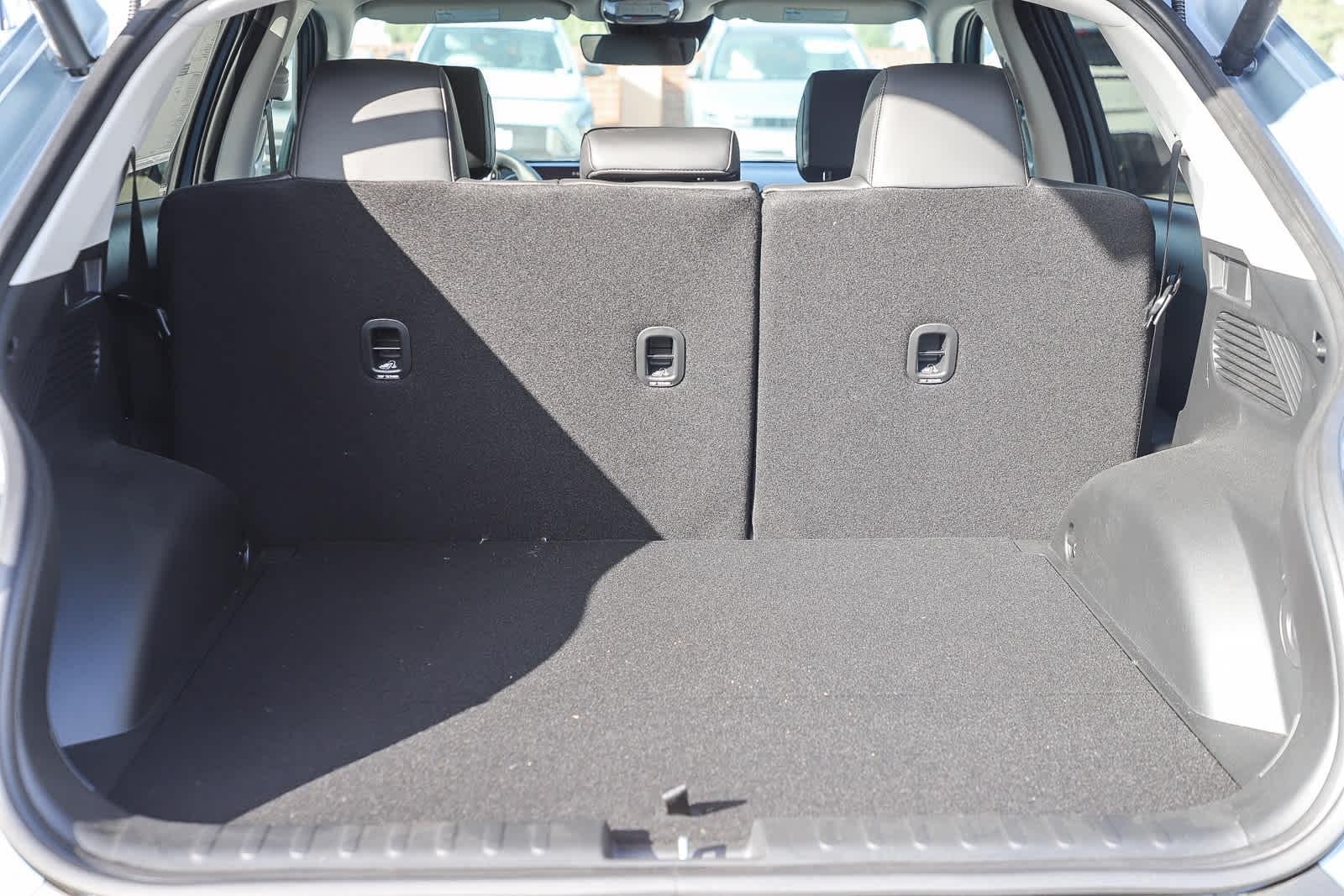 Thumbnail: 2026 Hyundai Ioniq 5 - 13