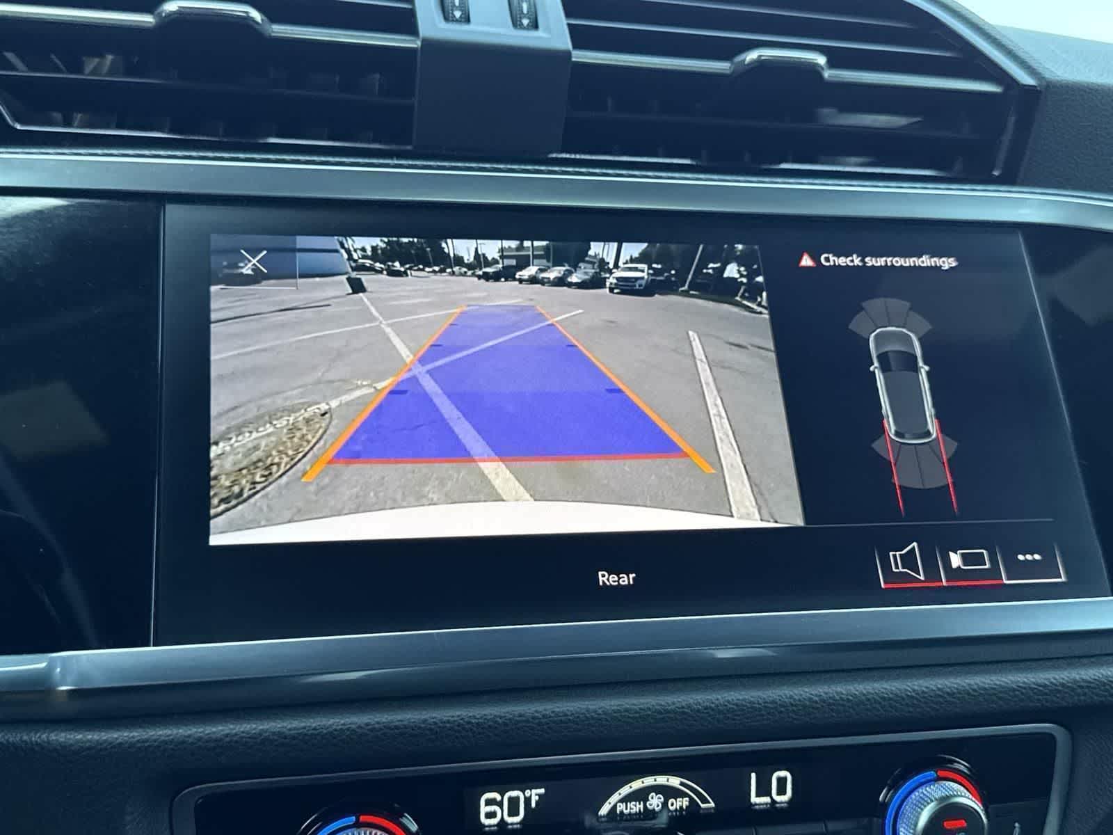 Thumbnail: 2024 Audi Q3 - 15