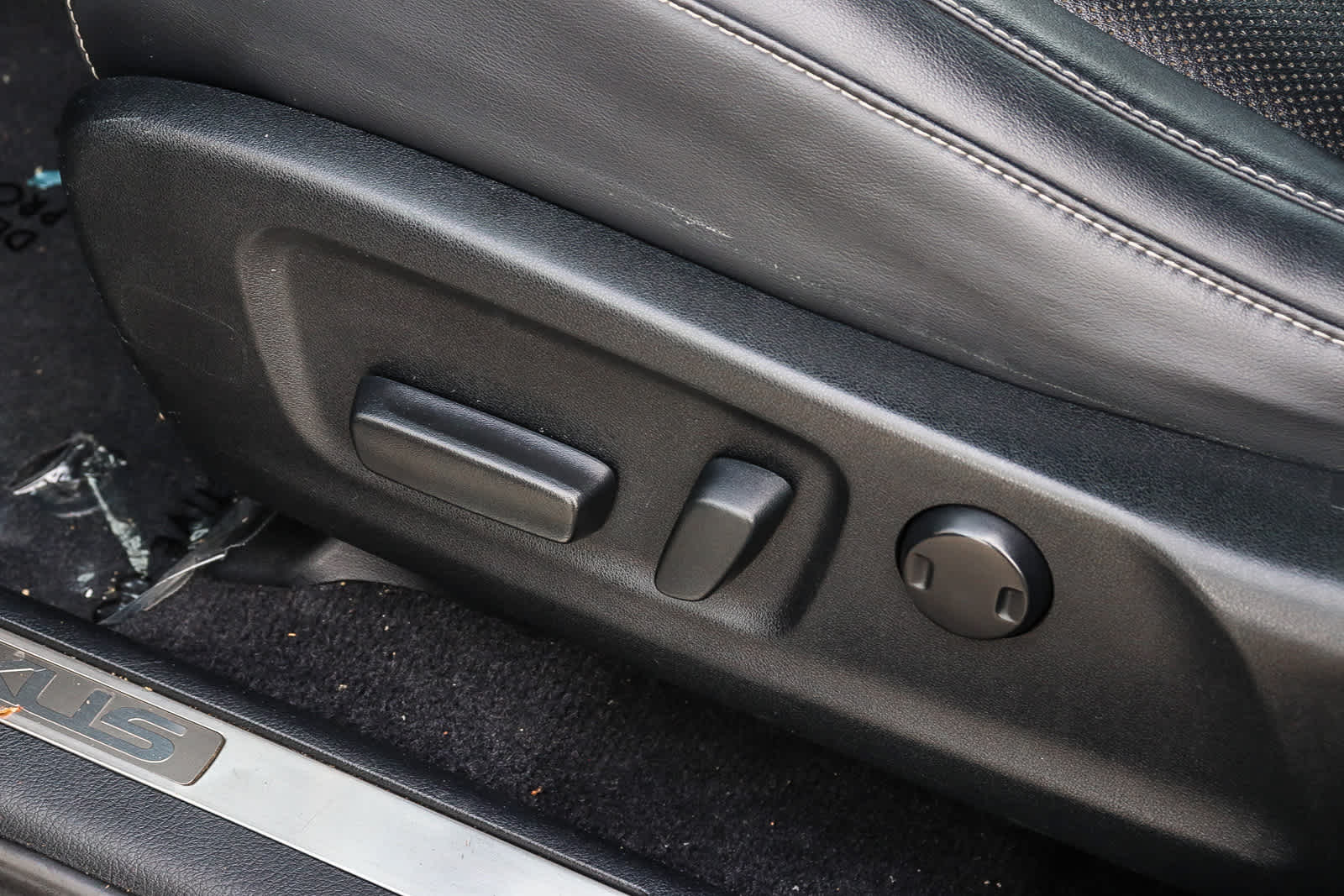 Thumbnail: 2021 Lexus RX - 23