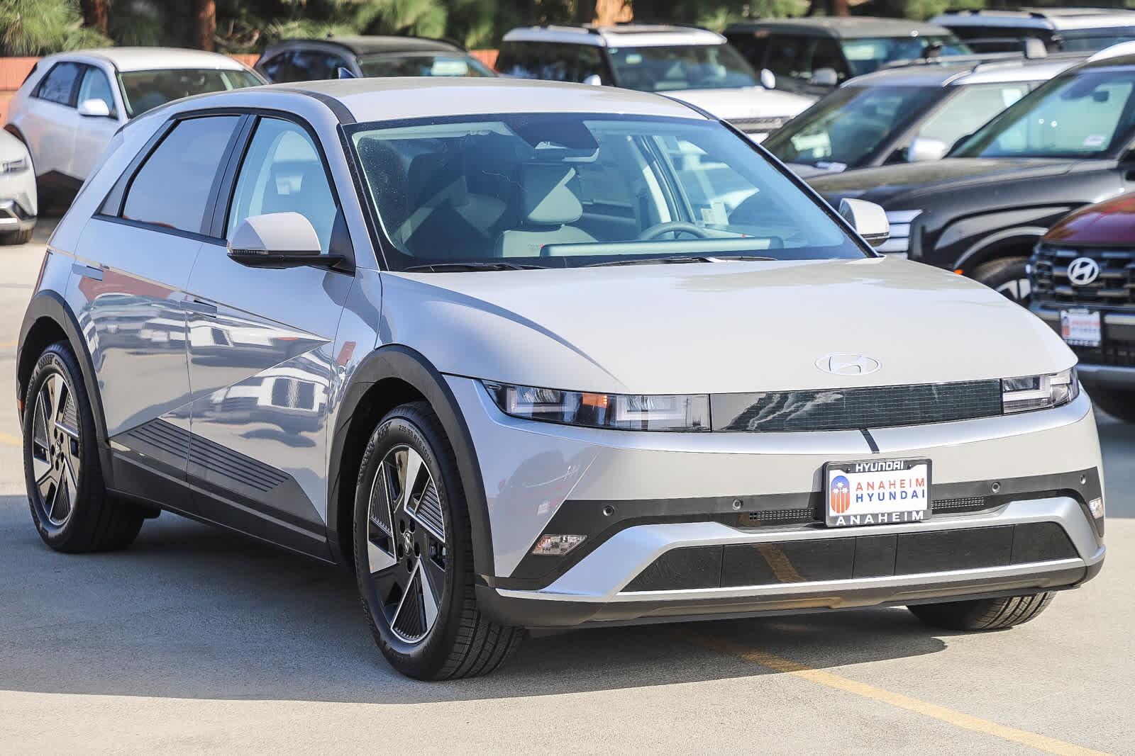 Thumbnail: 2026 Hyundai Ioniq 5 - 3