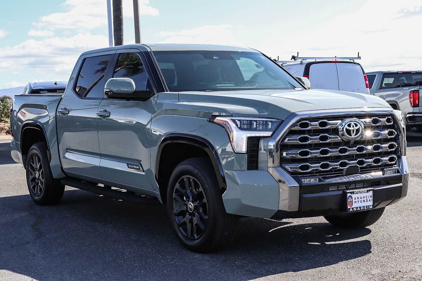 Thumbnail: 2024 Toyota Tundra - 3