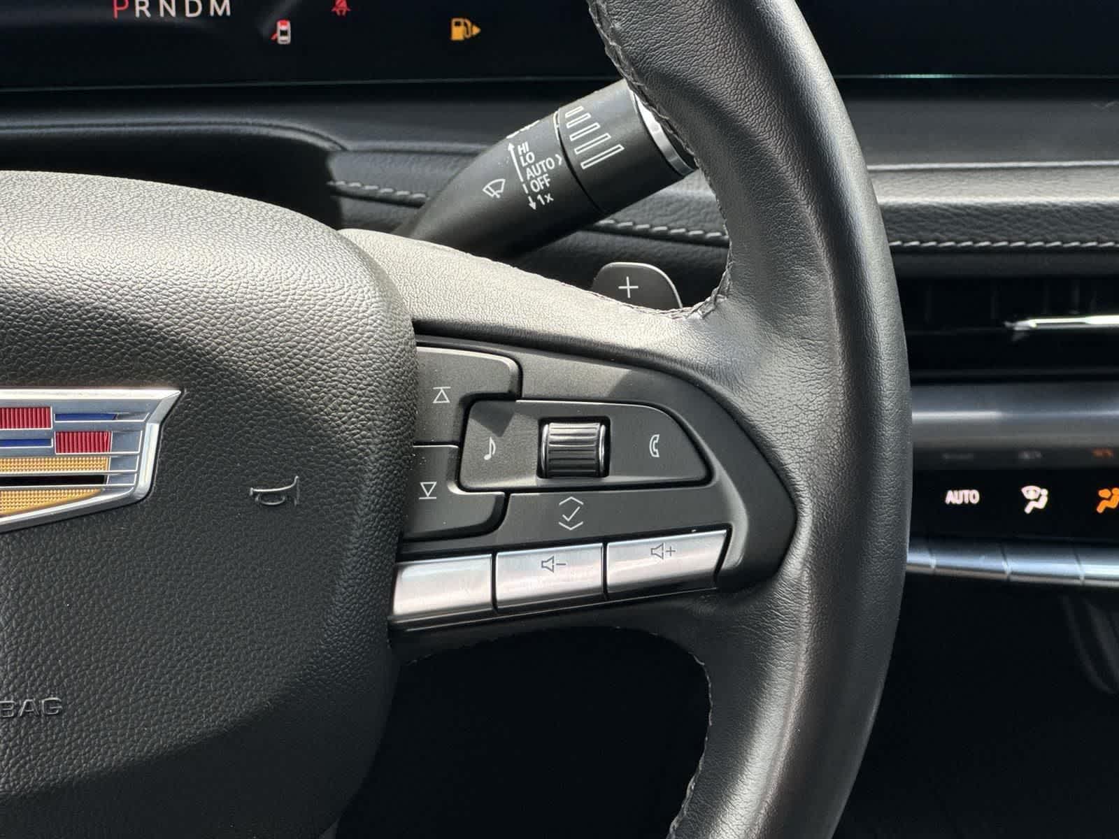 Thumbnail: 2024 Cadillac XT4 - 11