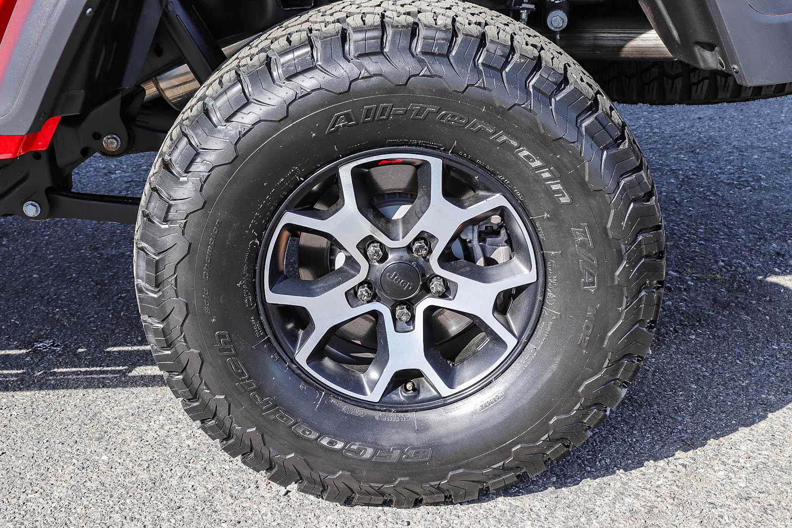 Thumbnail: 2022 Jeep Gladiator - 16