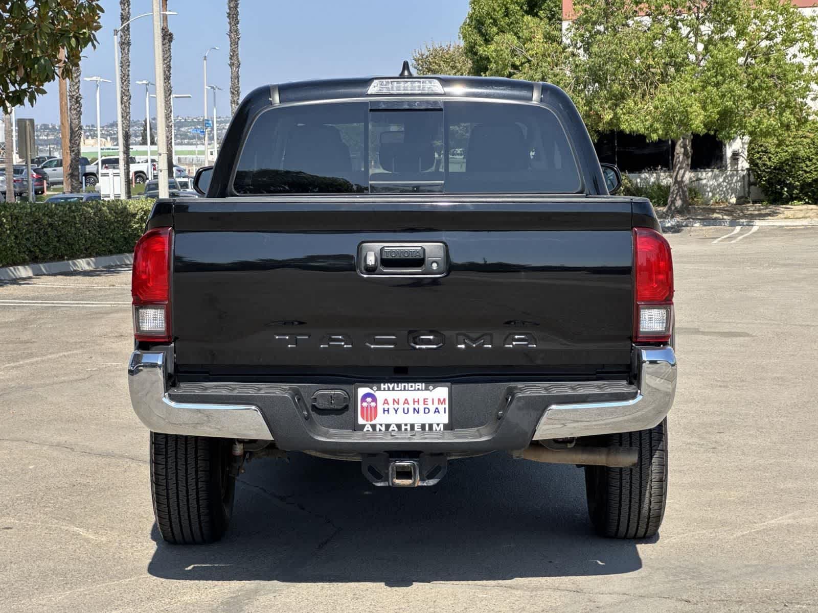 Thumbnail: 2023 Toyota Tacoma - 4