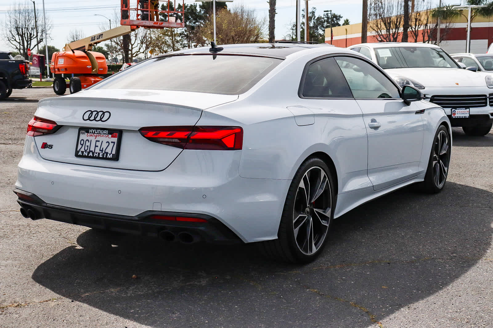 Thumbnail: 2023 Audi S5 - 6