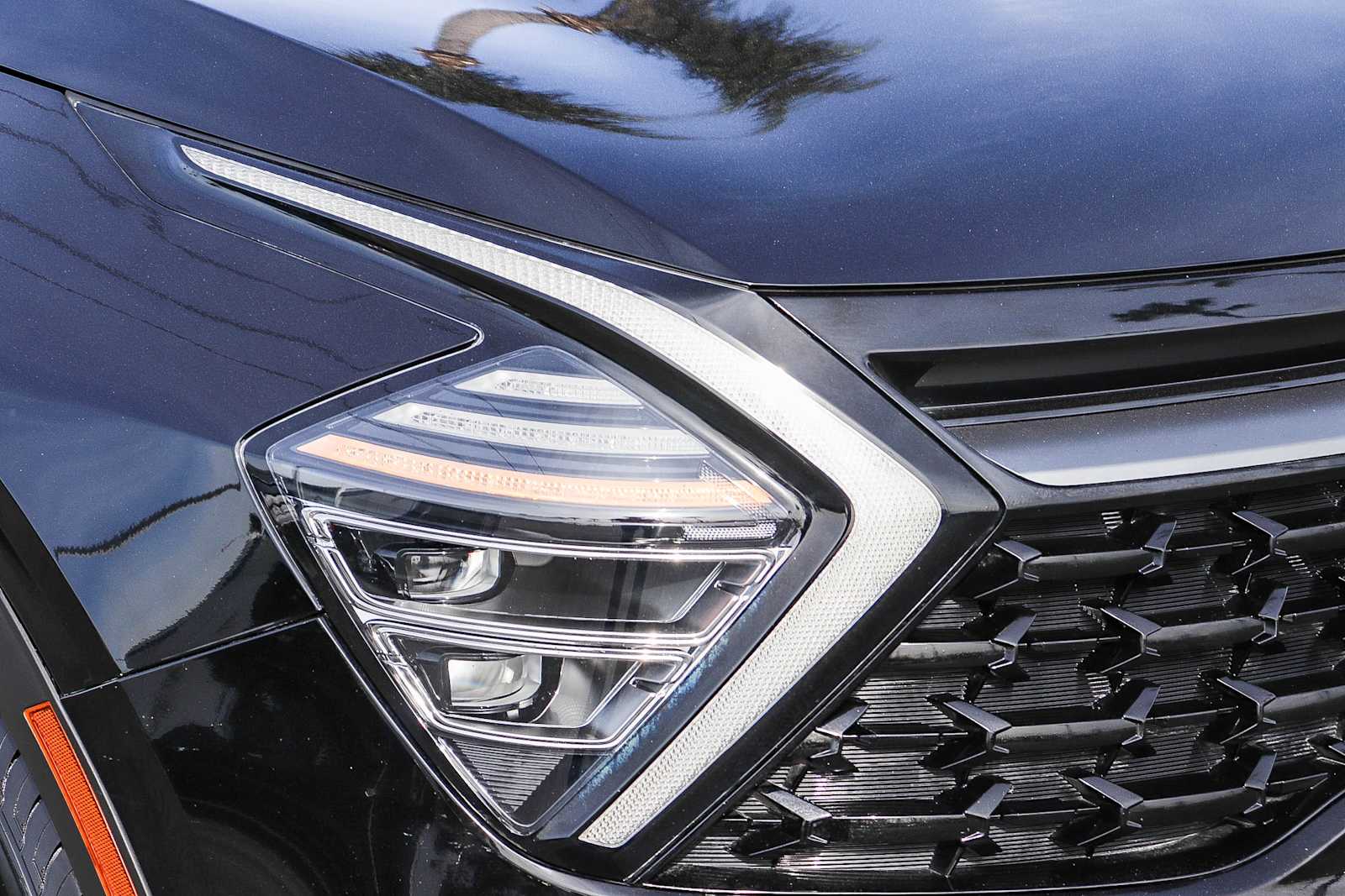 Thumbnail: 2023 Kia Sportage - 4