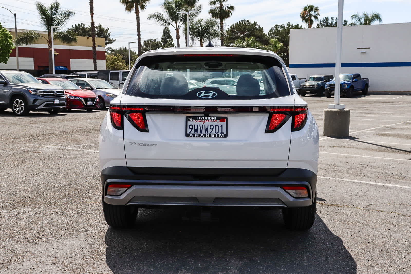 2025 Hyundai Tucson SE photo 6