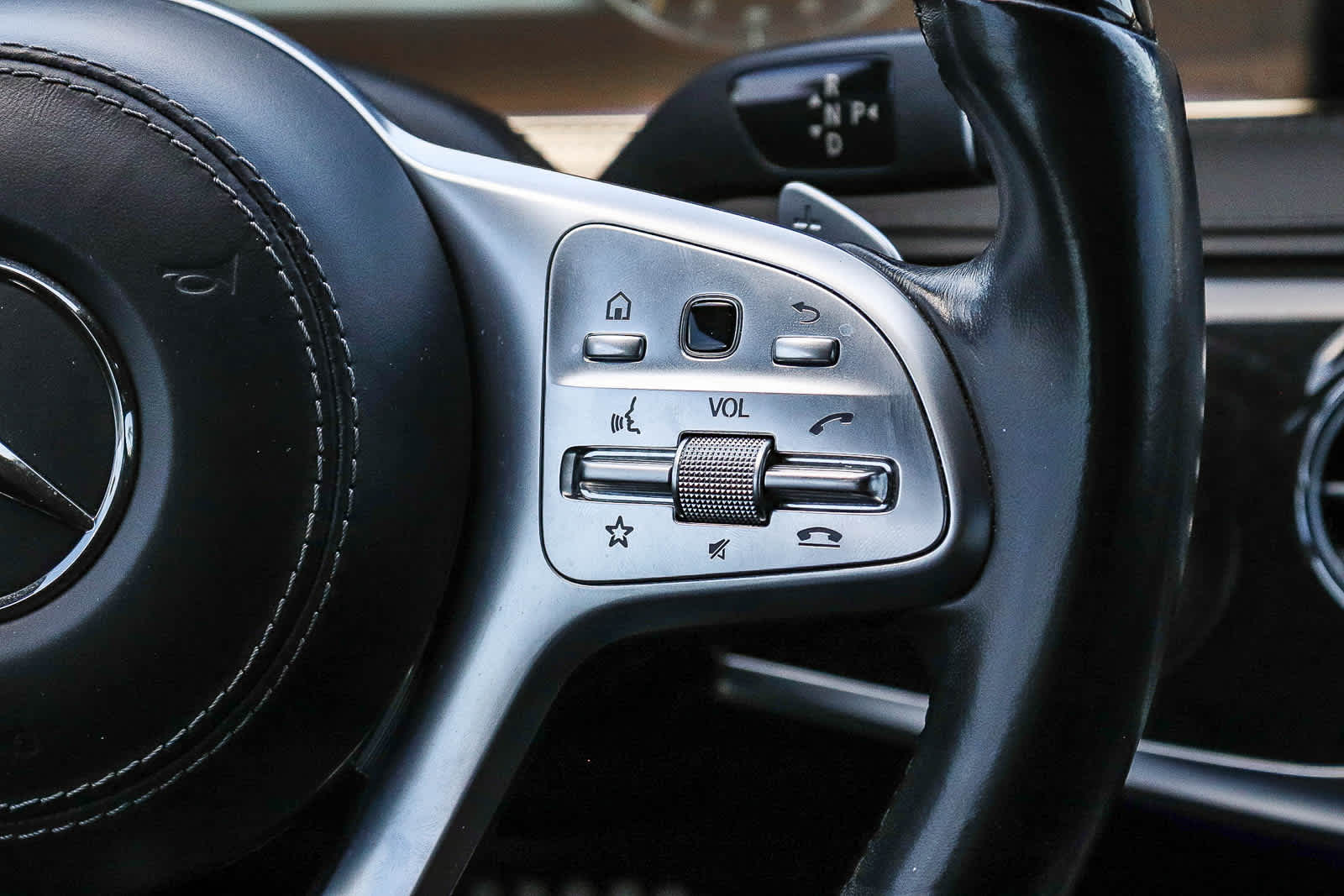 Thumbnail: 2019 Mercedes-Benz S-Class - 22