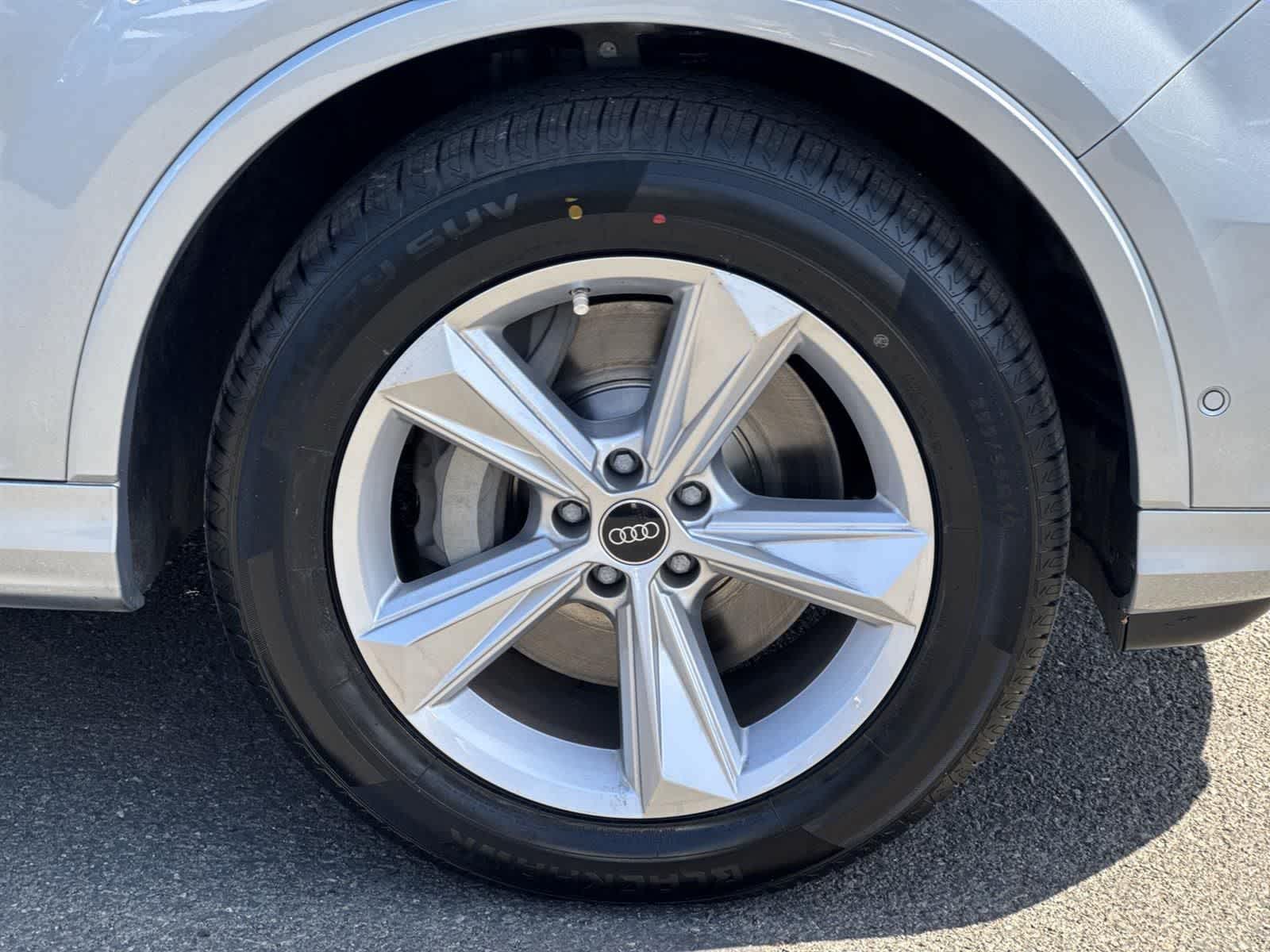 Thumbnail: 2024 Audi Q7 - 43