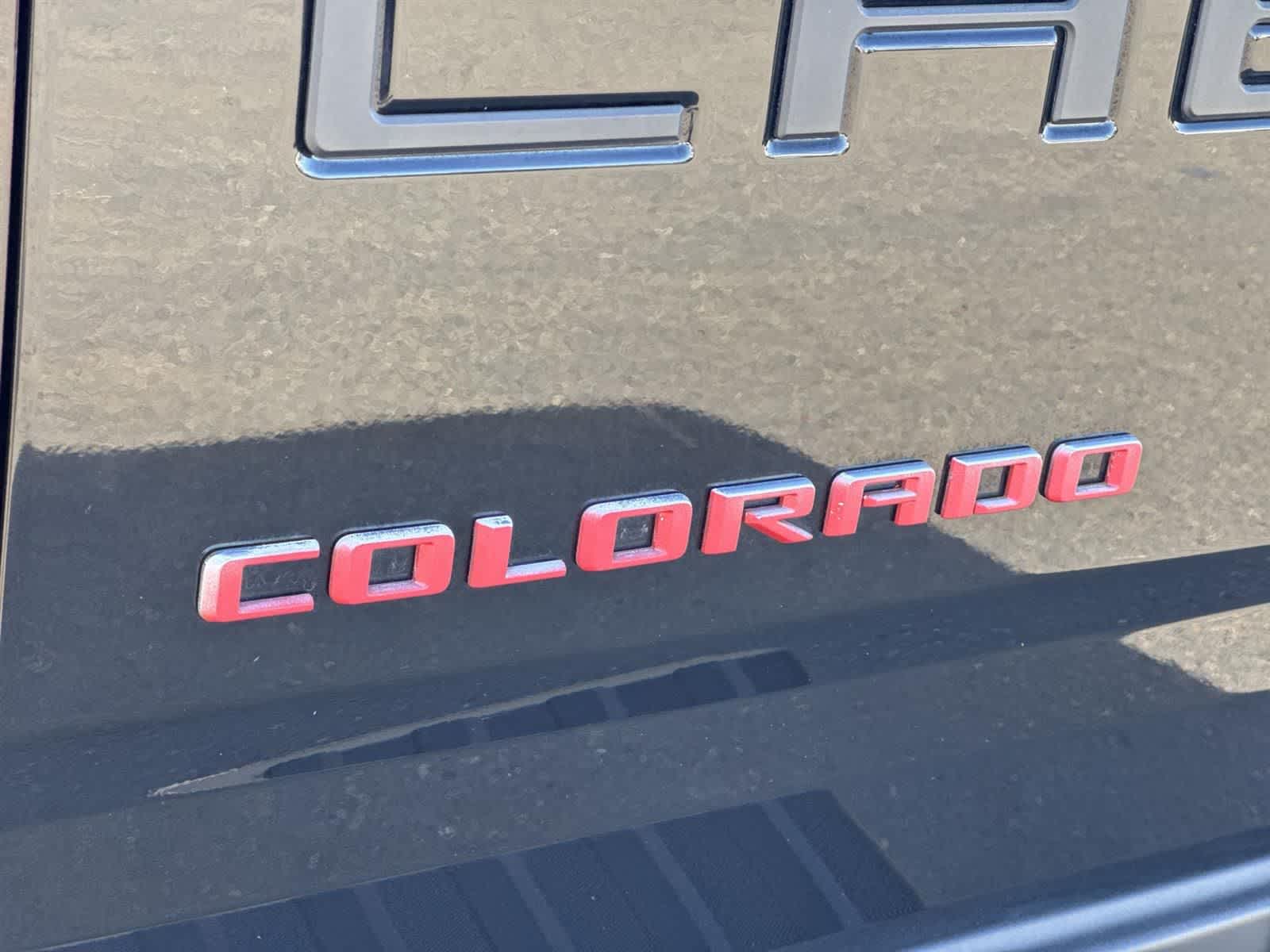 Thumbnail: 2022 Chevrolet Colorado - 11