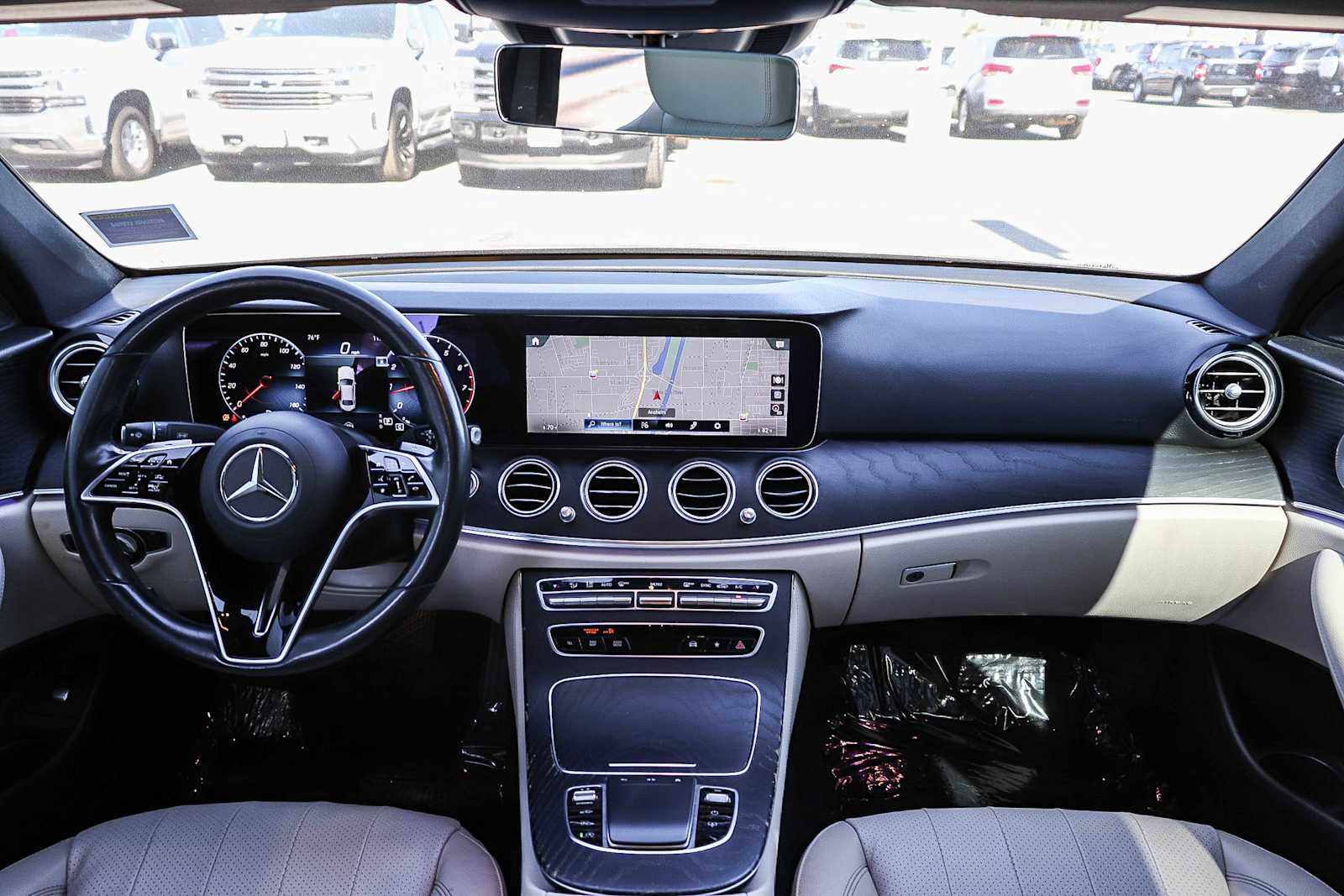 Thumbnail: 2021 Mercedes-Benz E-Class - 10