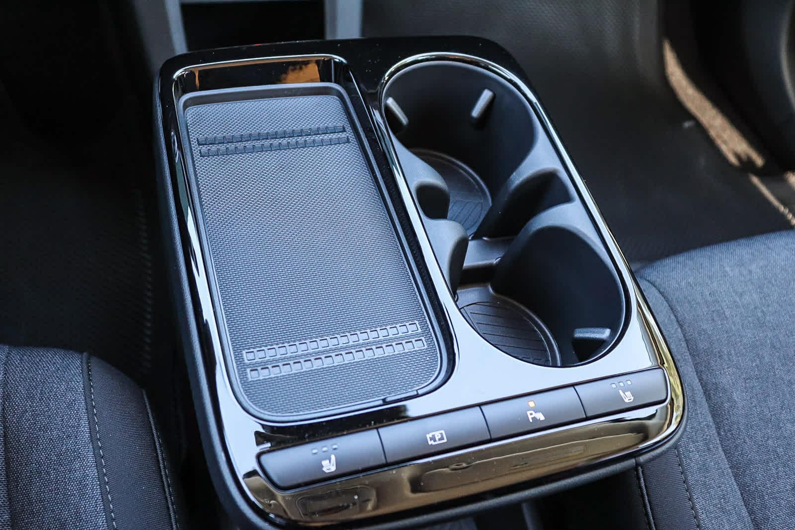 Thumbnail: 2026 Hyundai Ioniq 5 - 26