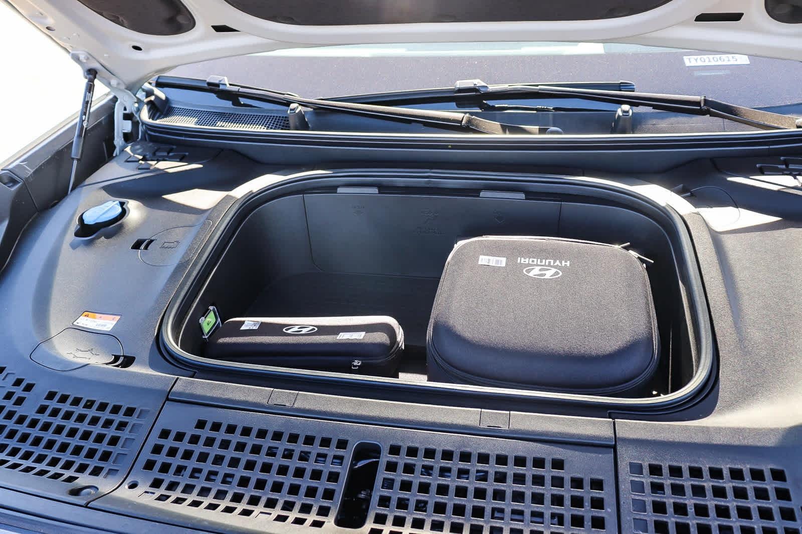 Thumbnail: 2026 Hyundai Ioniq - 14