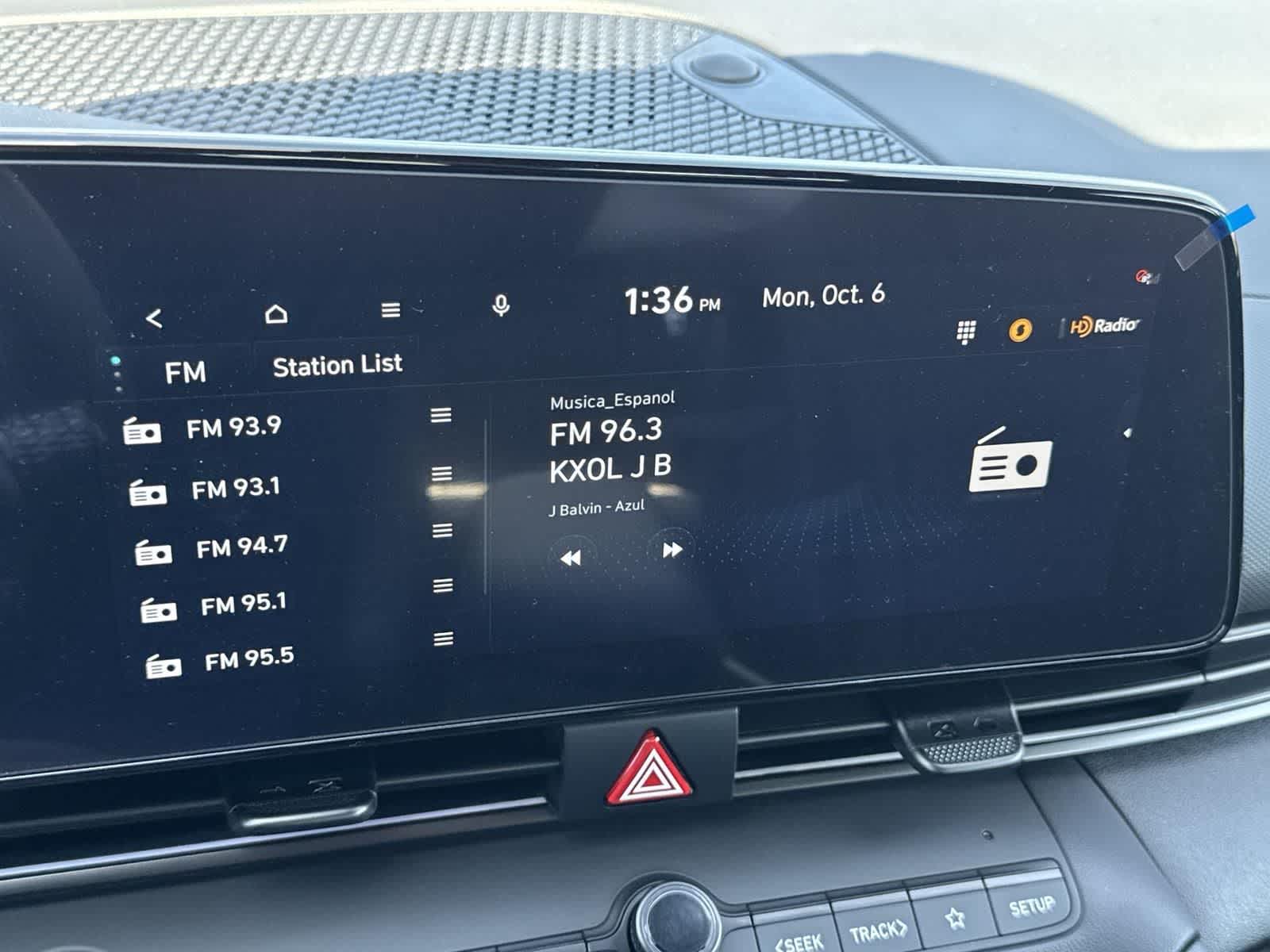 Thumbnail: 2025 Hyundai Elantra - 24